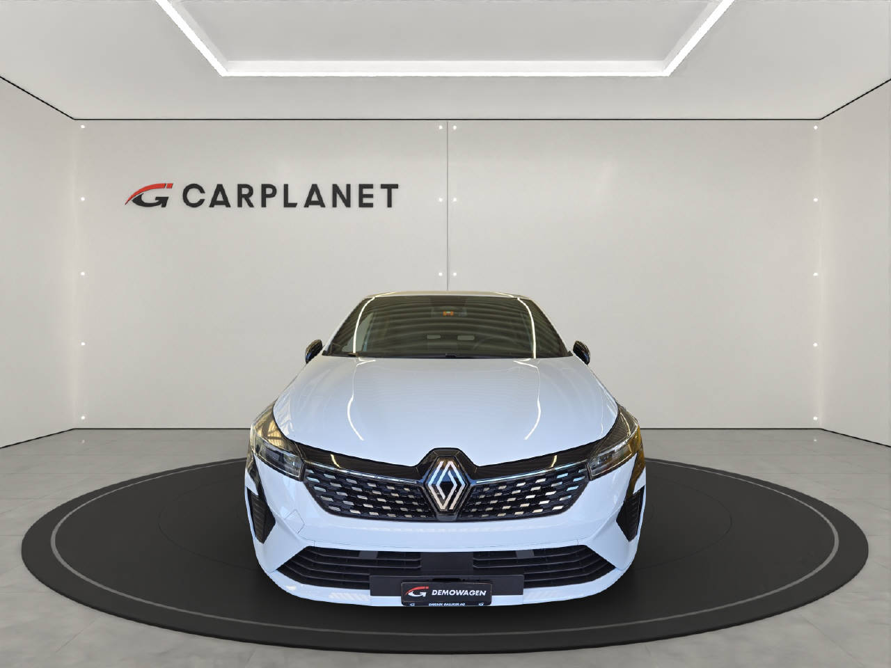 RENAULT CLIO techno E-TECH full hybrid 145-showroom-element-1