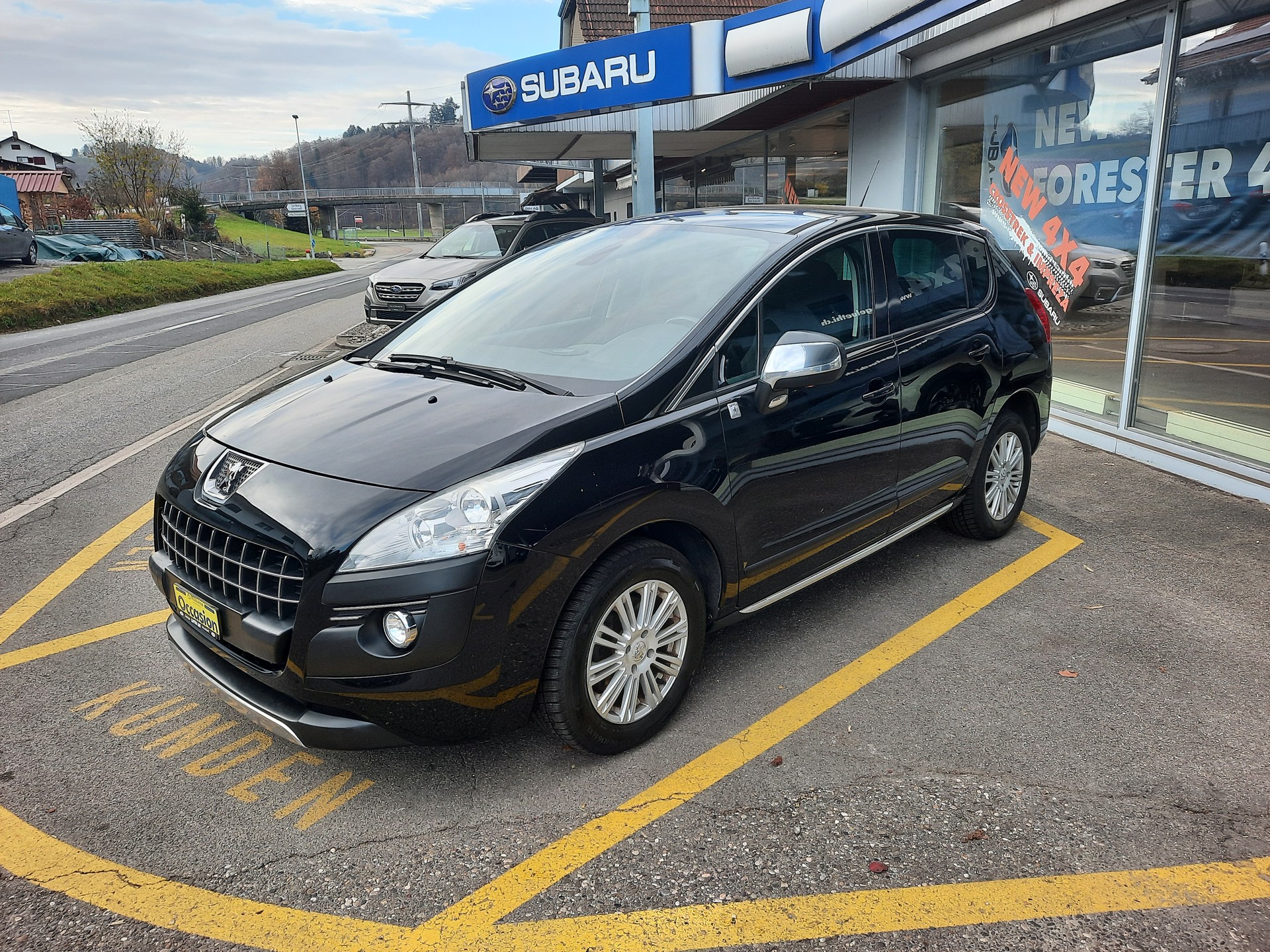 PEUGEOT 3008 1.6 16V T Swiss Edition