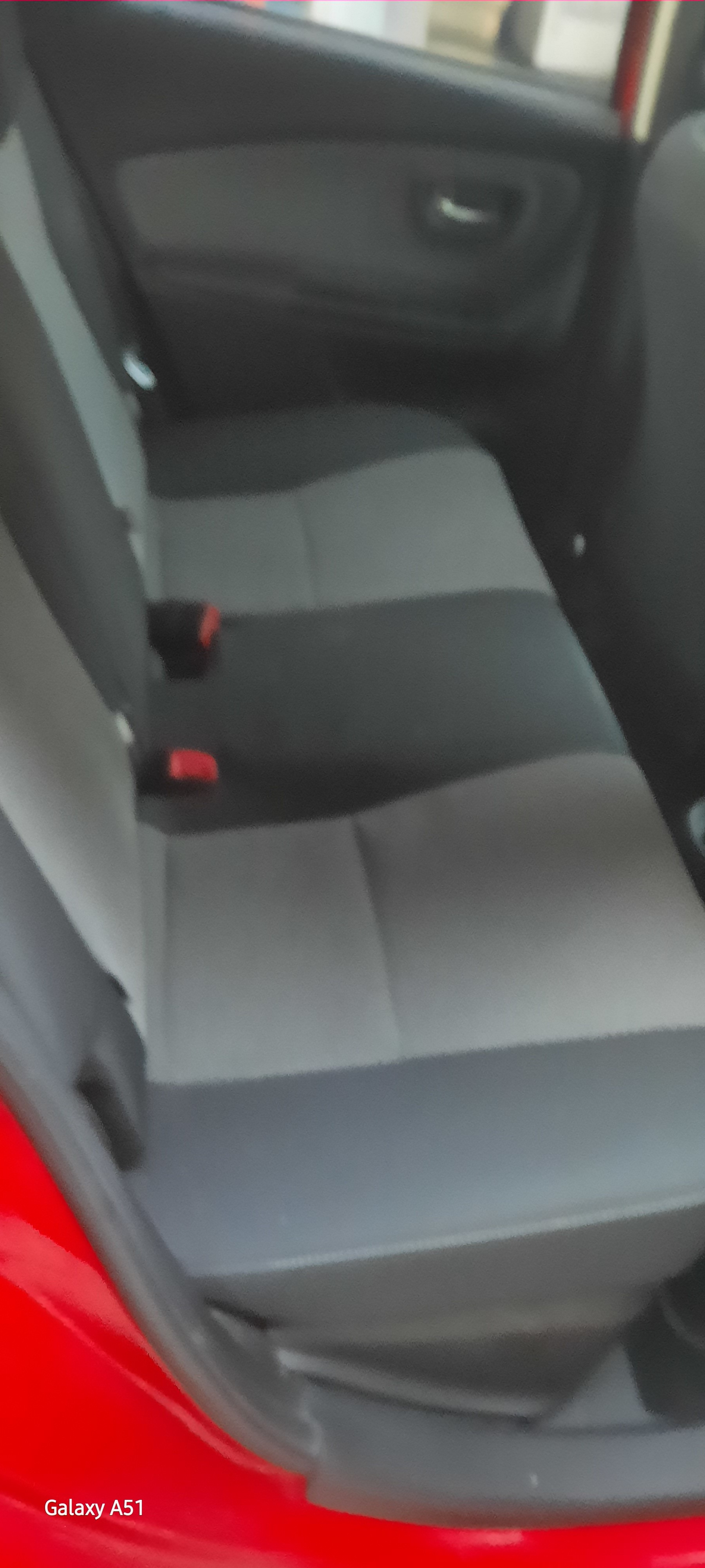 TOYOTA Yaris 1.5 VVT-i Hybrid Trend e-CVT-image-8