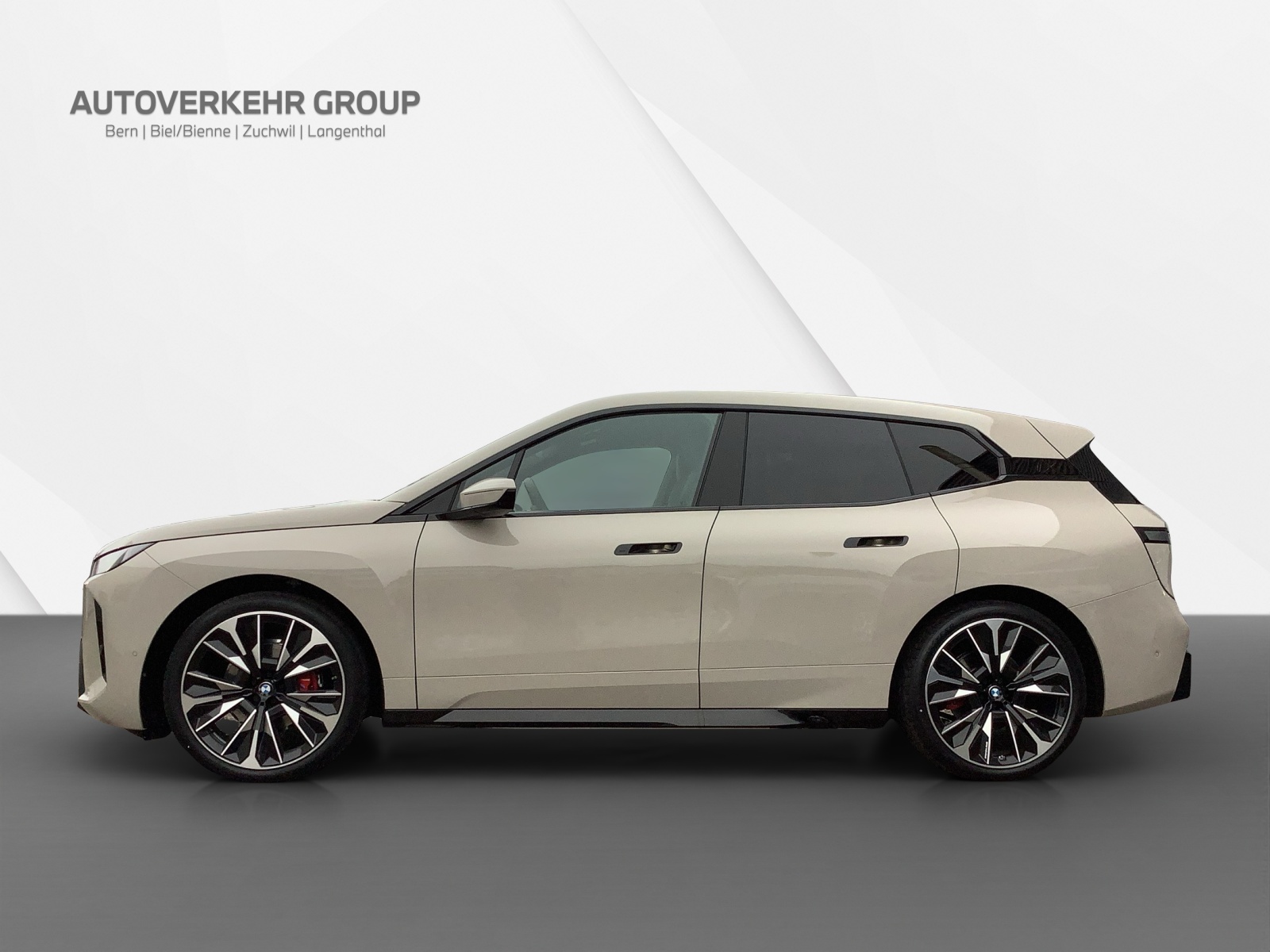 BMW iX xDrive45 M Sport Pro-showroom-element-1
