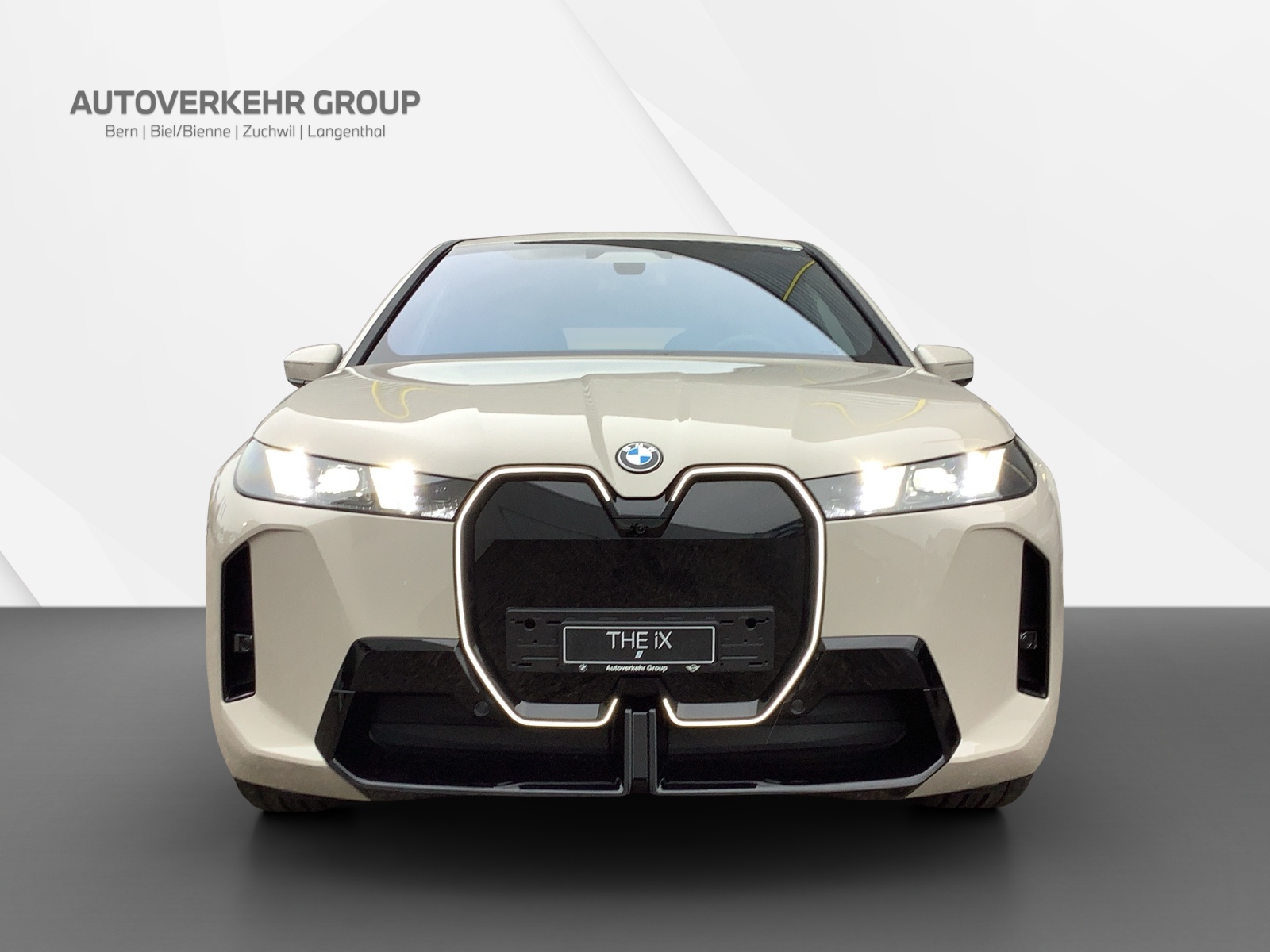 BMW iX xDrive45 M Sport Pro-image-7
