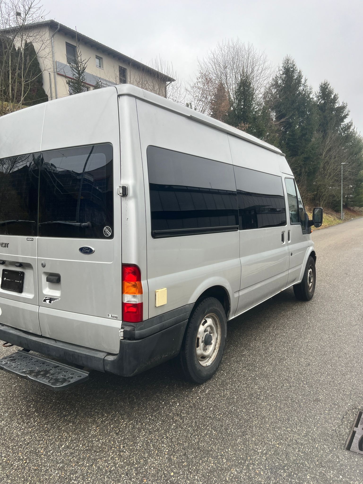 FORD Transit 2.4TD 350 M Combi-image-14