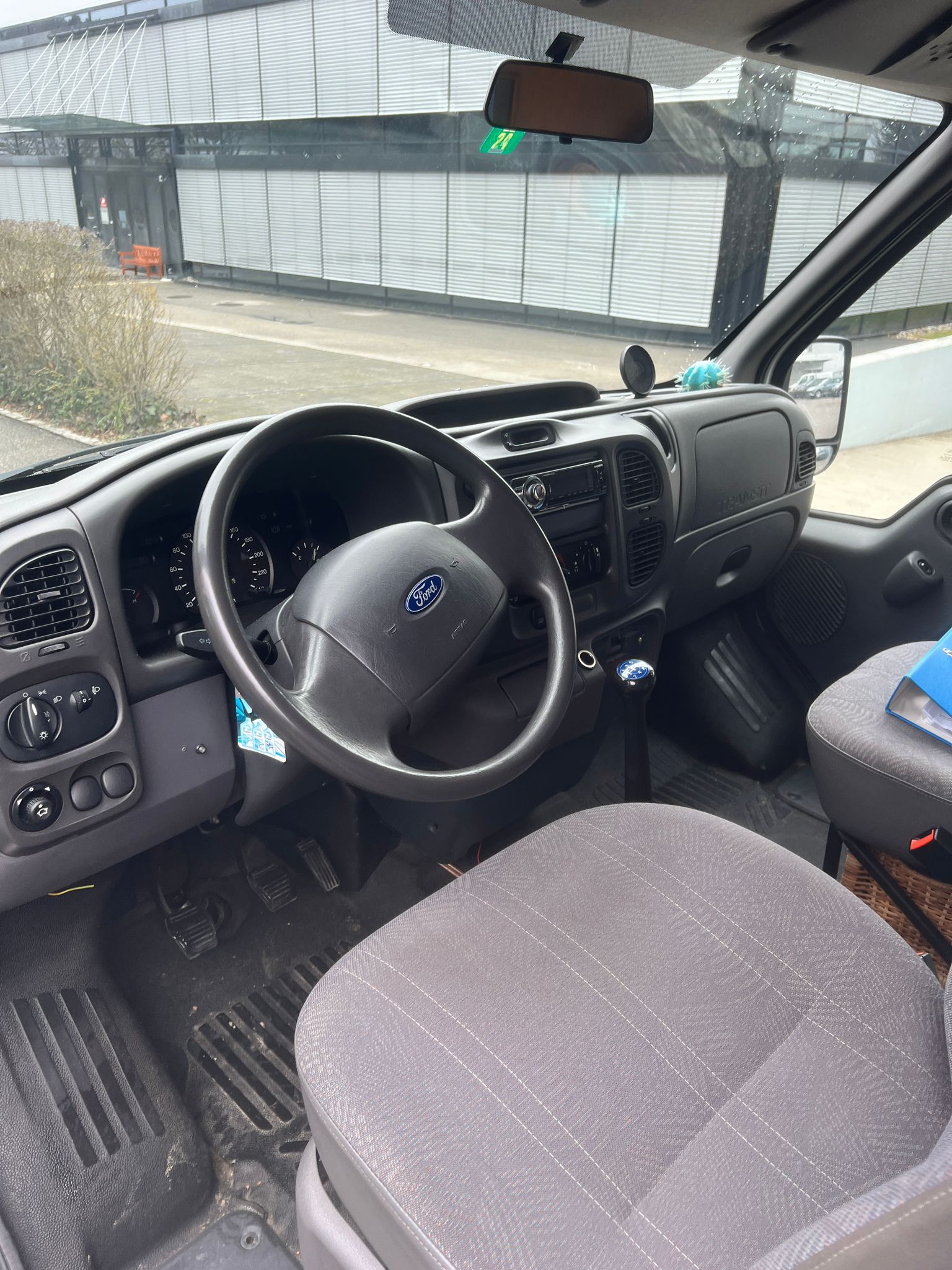 FORD Transit 2.4TD 350 M Combi-image-7