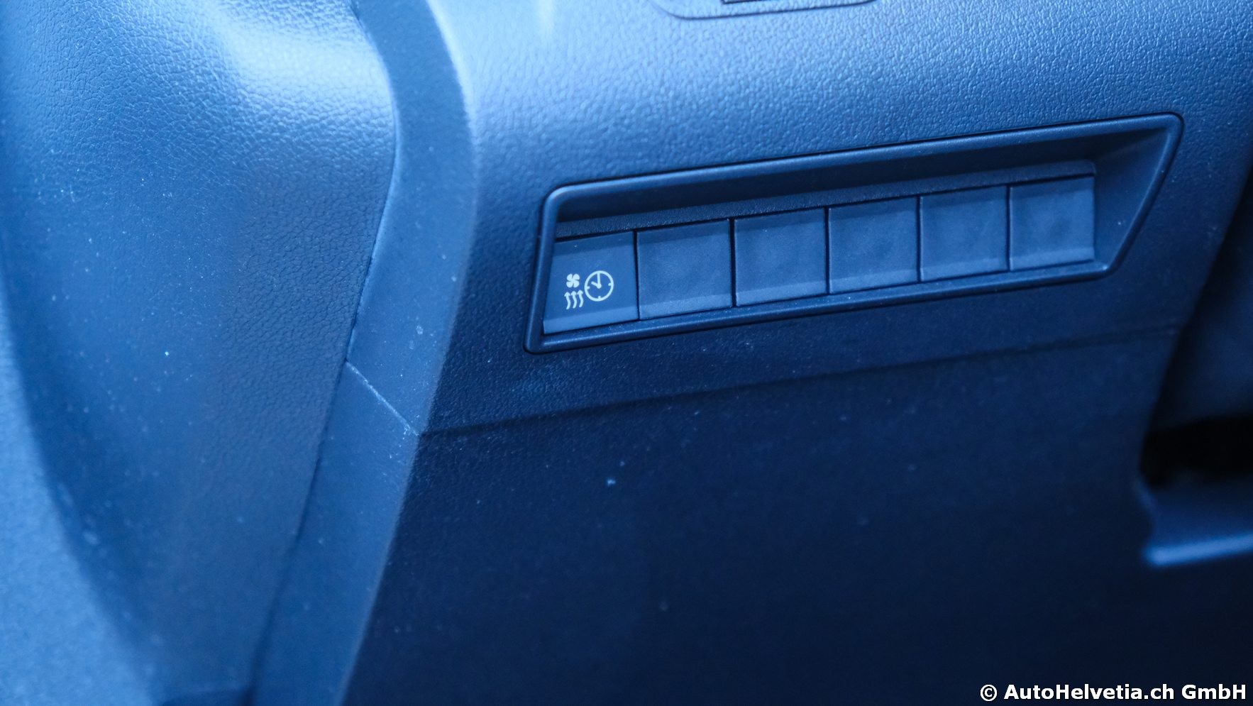 PEUGEOT e-Partner Long 50kWh-image-14