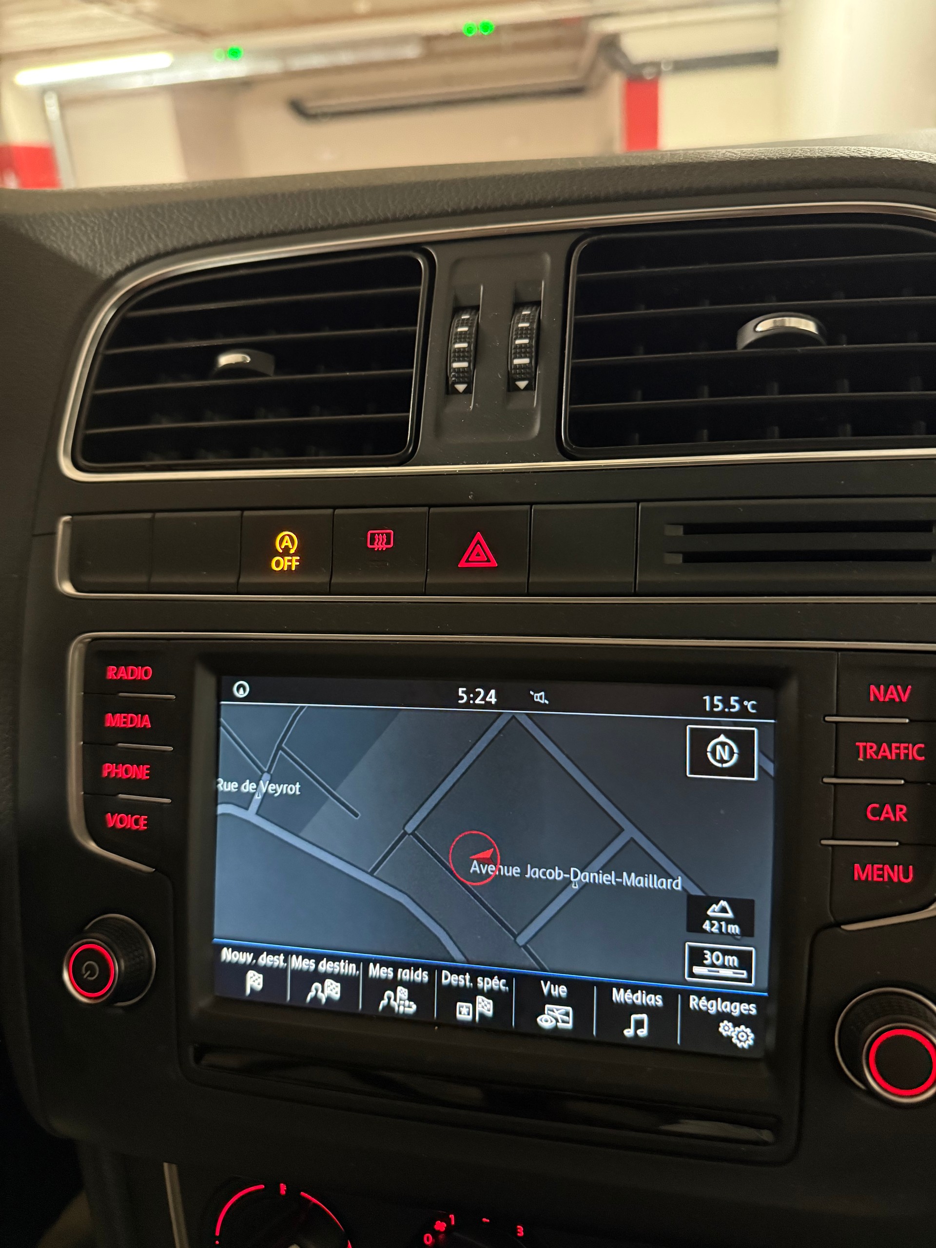 VW Polo 1.2 TSI BMT Allstar DSG-image-9