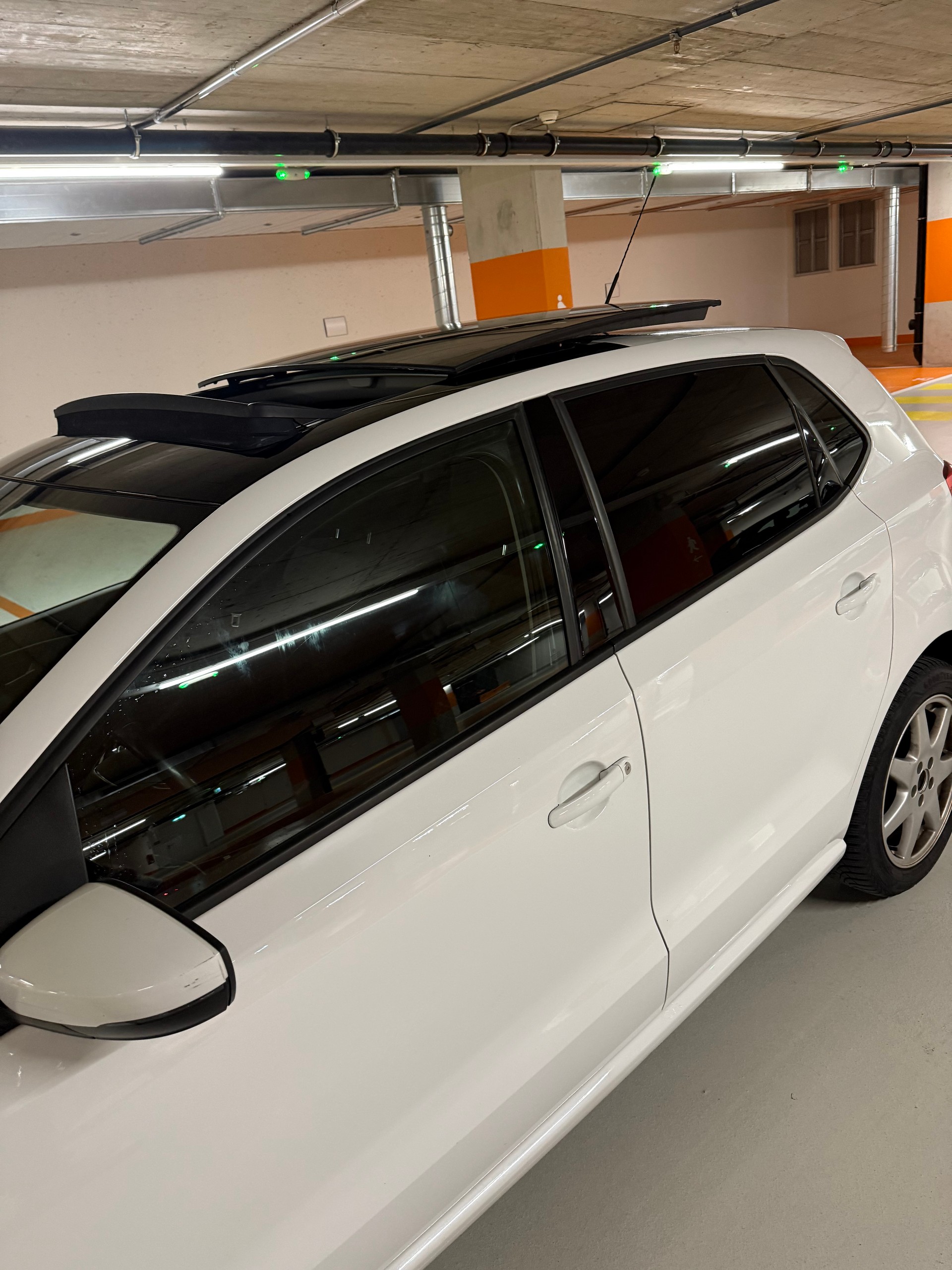 VW Polo 1.2 TSI BMT Allstar DSG-image-12