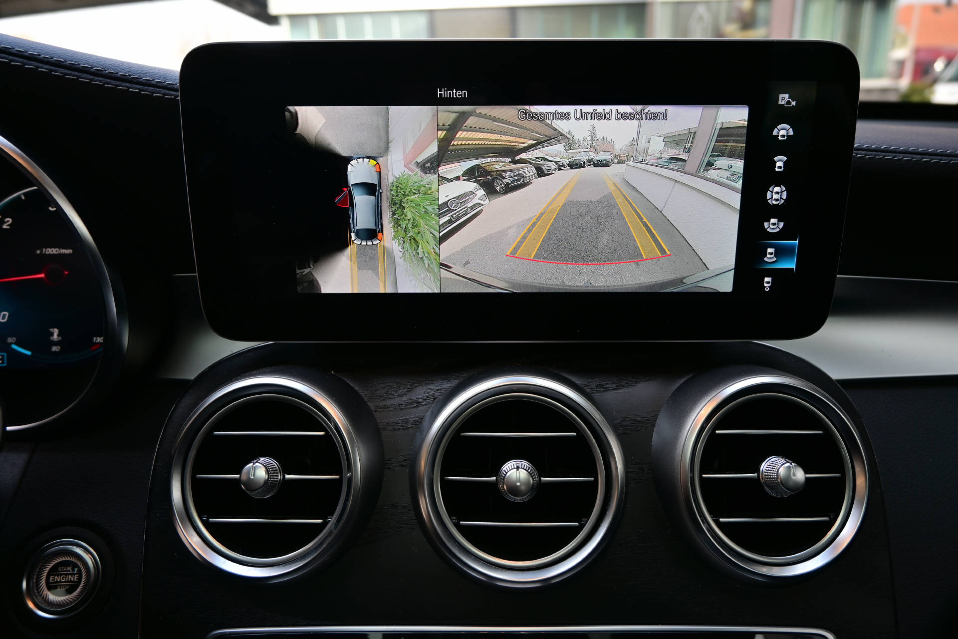 MERCEDES-BENZ GLC 300 d 4m Coupé AMG Line *AHK*LED*HUD*-image-20