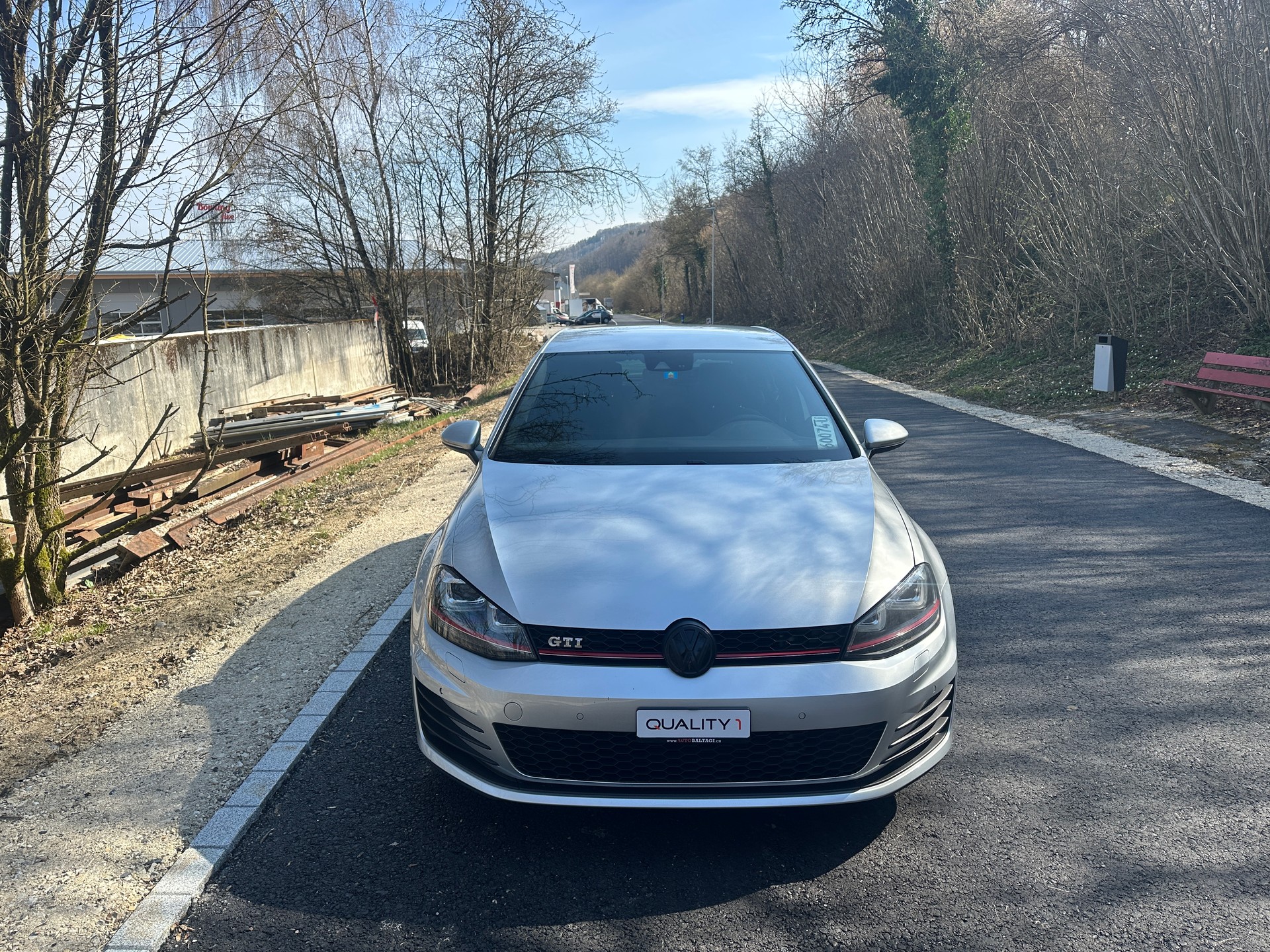 VW Golf 2.0 TSI GTI Performance DSG-image-1