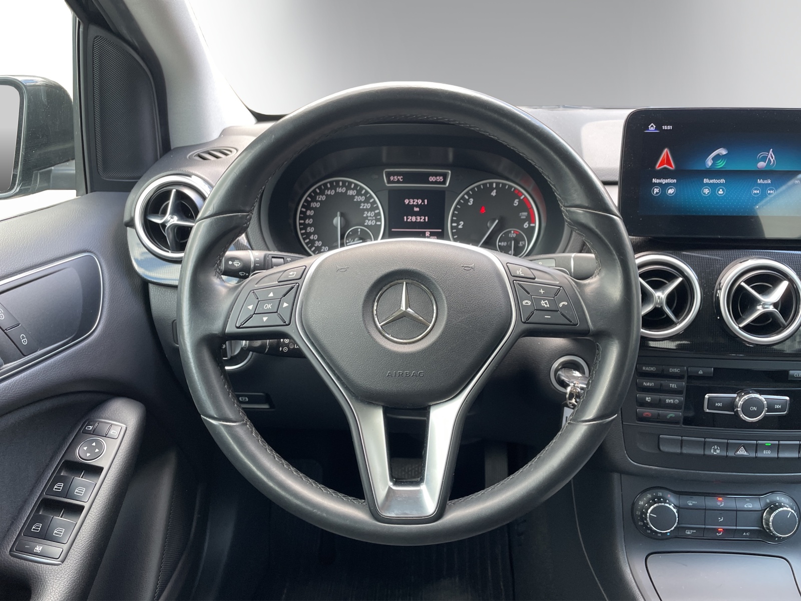 MERCEDES-BENZ B 220 CDI 7G-DCT-image-11