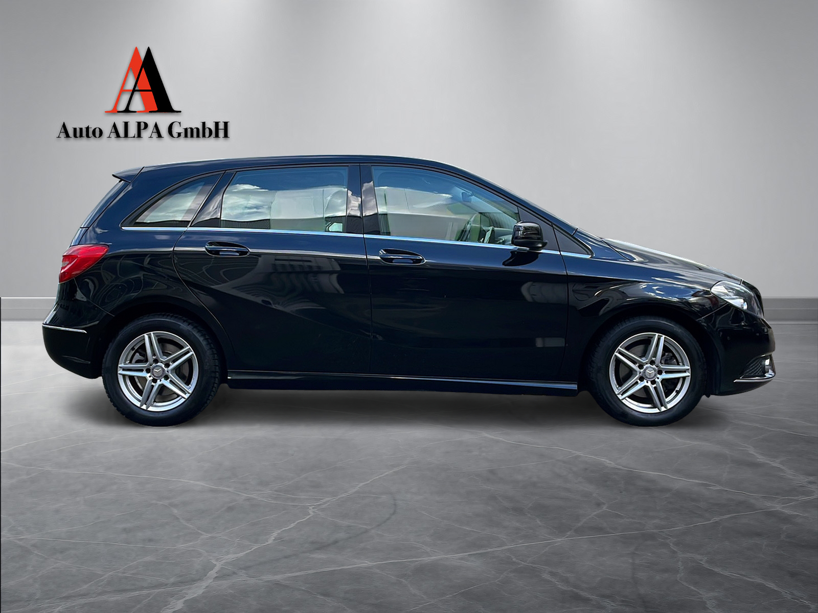 MERCEDES-BENZ B 220 CDI 7G-DCT-image-4