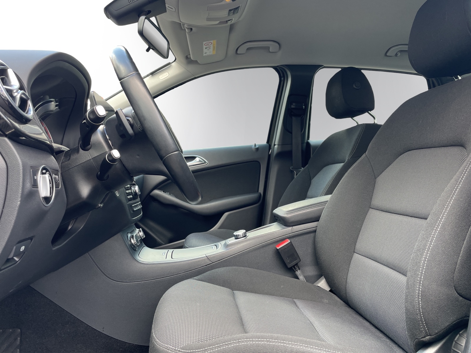 MERCEDES-BENZ B 220 CDI 7G-DCT-image-7