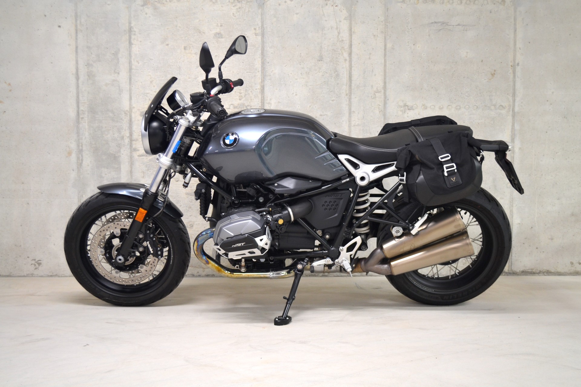 BMW R nineT Pure-image-2
