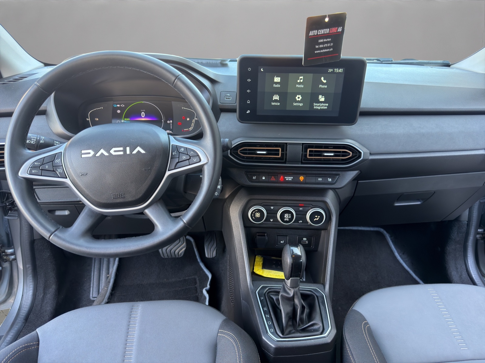 DACIA Jogger HEV 140 Extreme-image-13