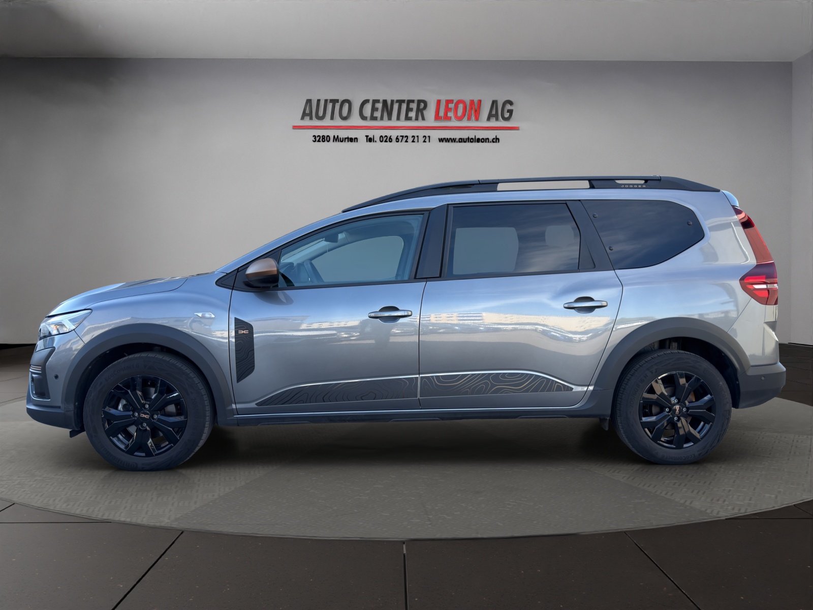 DACIA Jogger HEV 140 Extreme-showroom-element-2