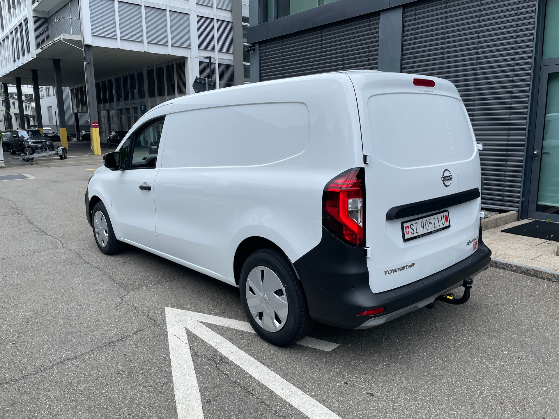 NISSAN Townstar EV45 kWh 22kW L2 Acenta-showroom-element-3