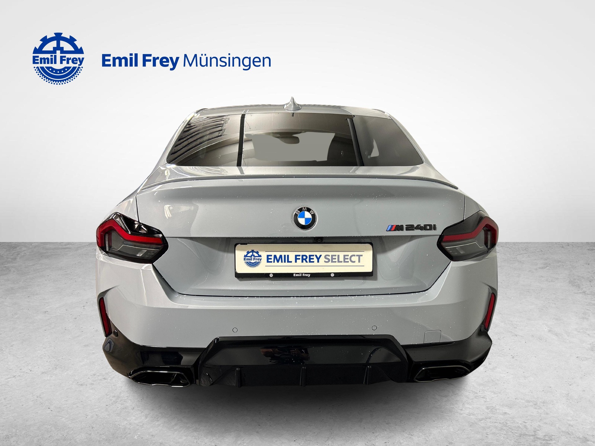 BMW M240i xDrive Coupé-image-12