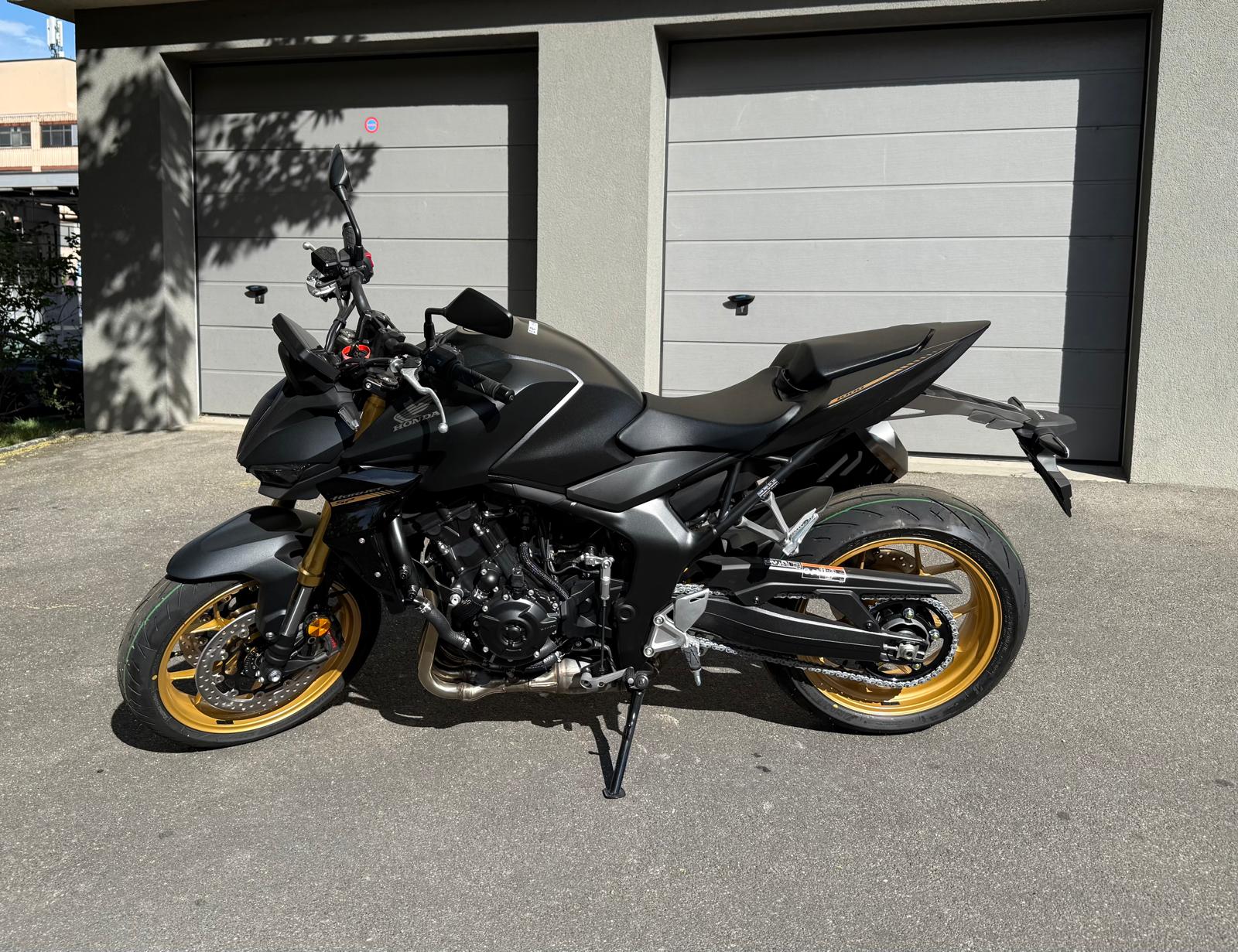 HONDA CB 1000 Hornet SP-image-2