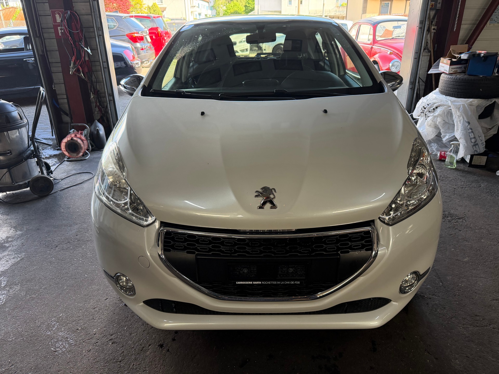 PEUGEOT 208 1.2 VTI Roland Garros