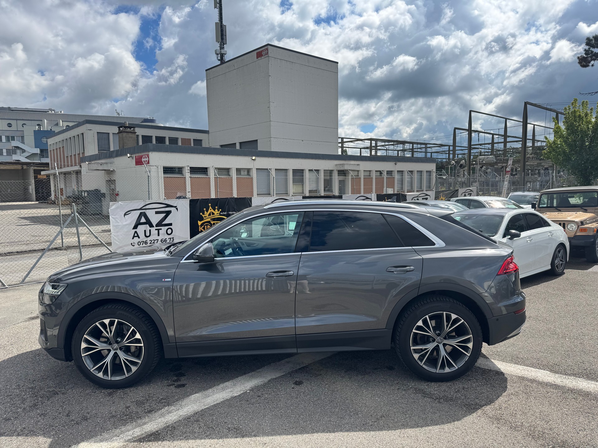 AUDI Q8 50 TDI S-Line quattro tiptronic-showroom-element-2