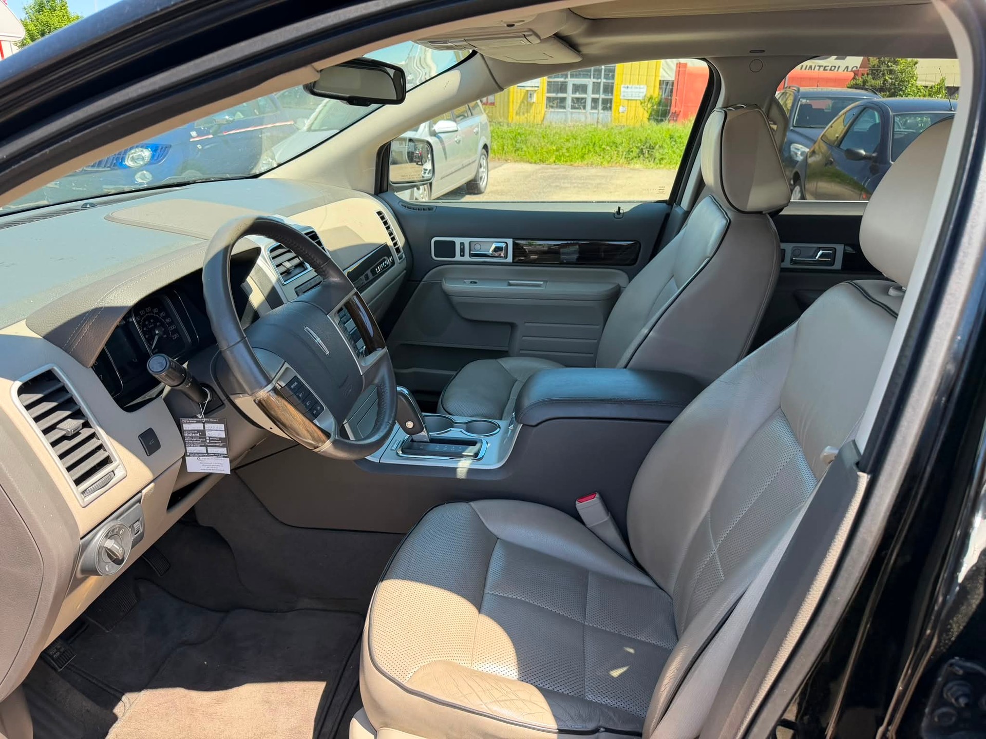 LINCOLN AWD-image-10
