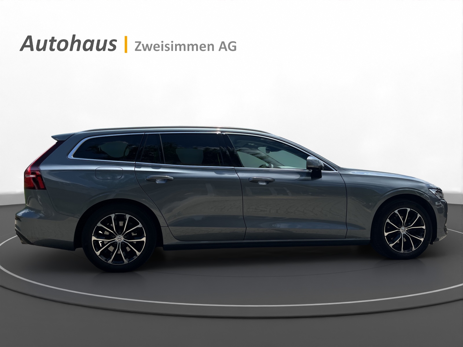 VOLVO V60 D4 Momentum Geartronic-image-7