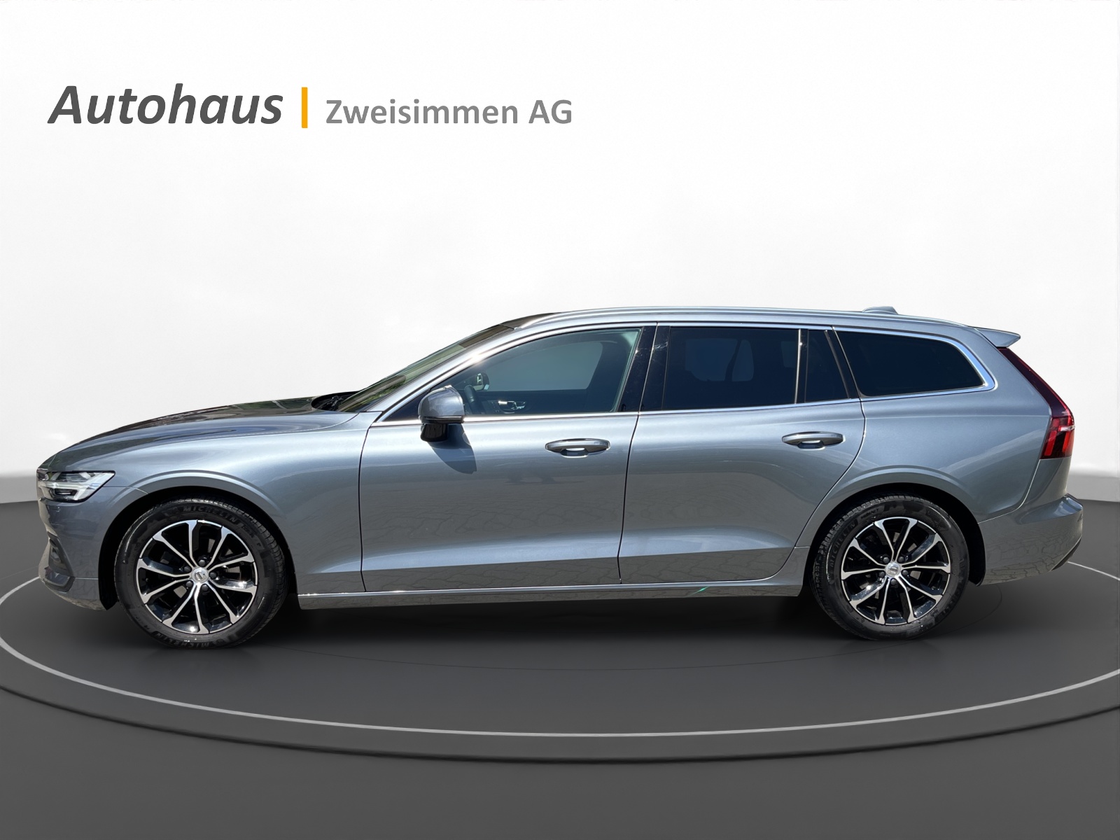 VOLVO V60 D4 Momentum Geartronic-showroom-element-1