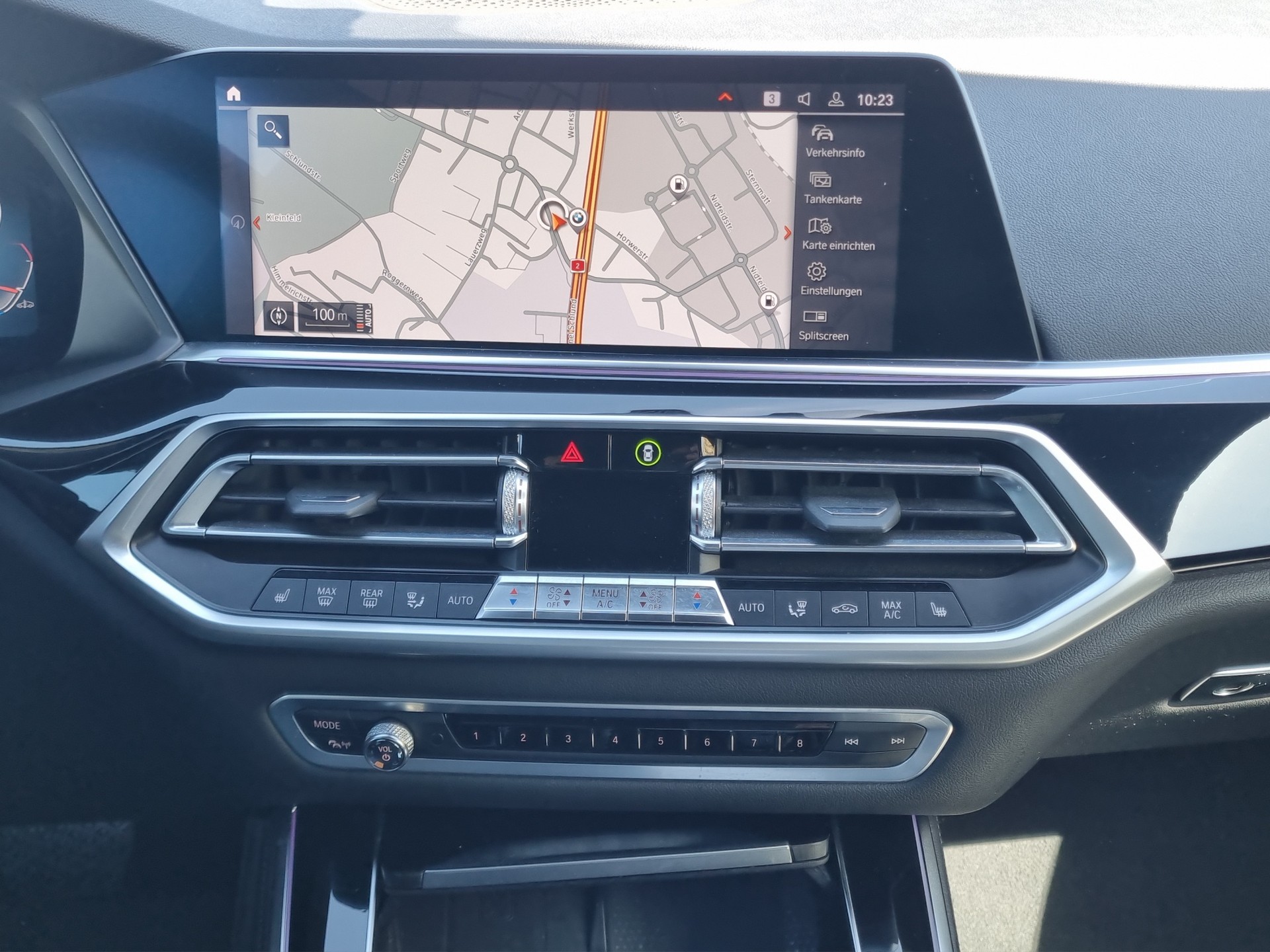 BMW X5 xDrive 40i xLine Steptronic-image-17