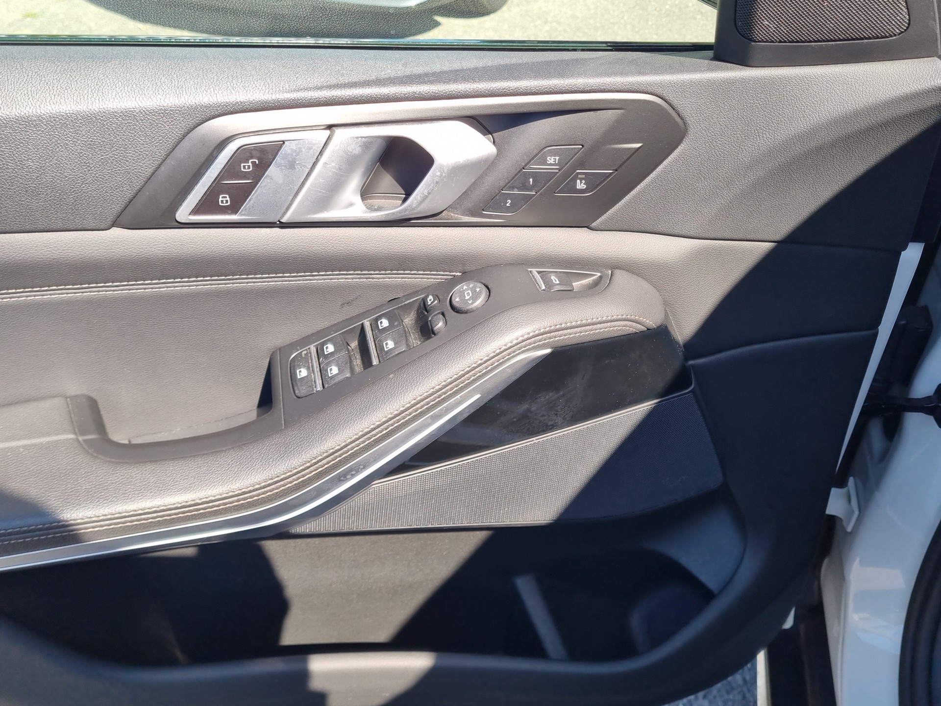 BMW X5 xDrive 40i xLine Steptronic-image-11