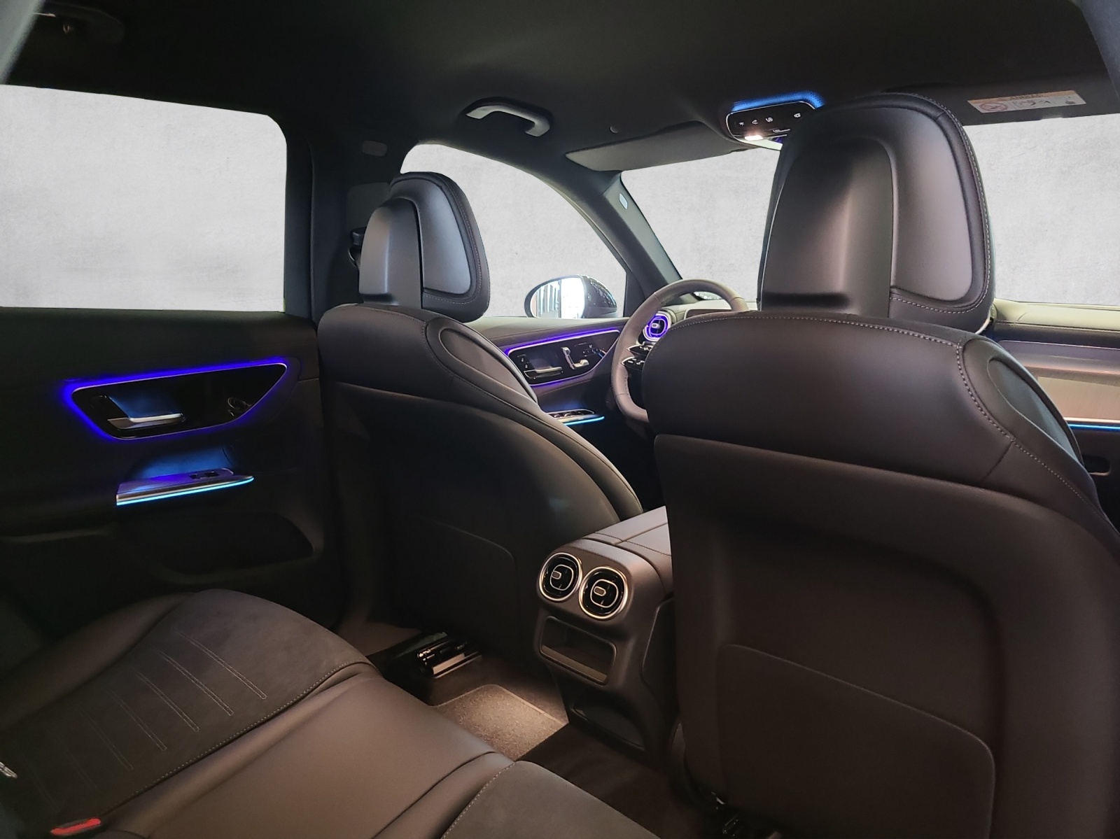 MERCEDES-BENZ GLC 220 d 4Matic 9G-Tronic-image-14