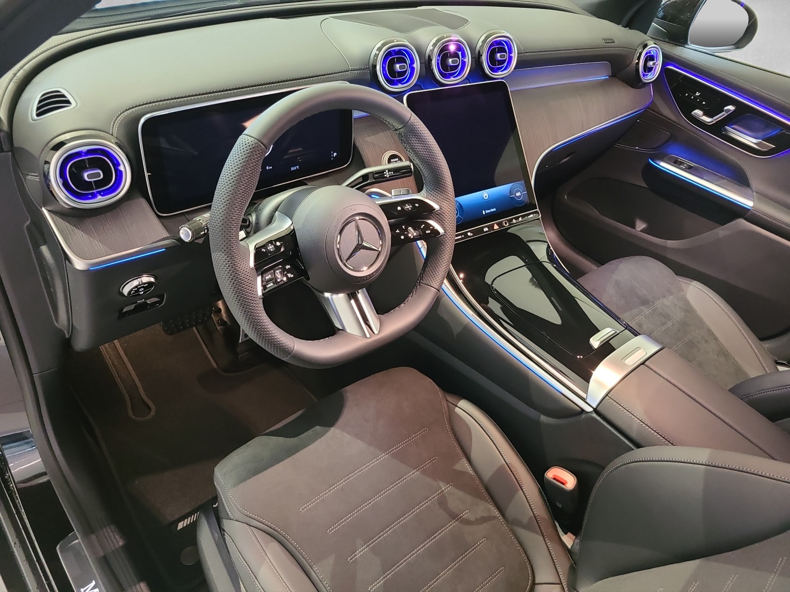 MERCEDES-BENZ GLC 220 d 4Matic 9G-Tronic-image-6