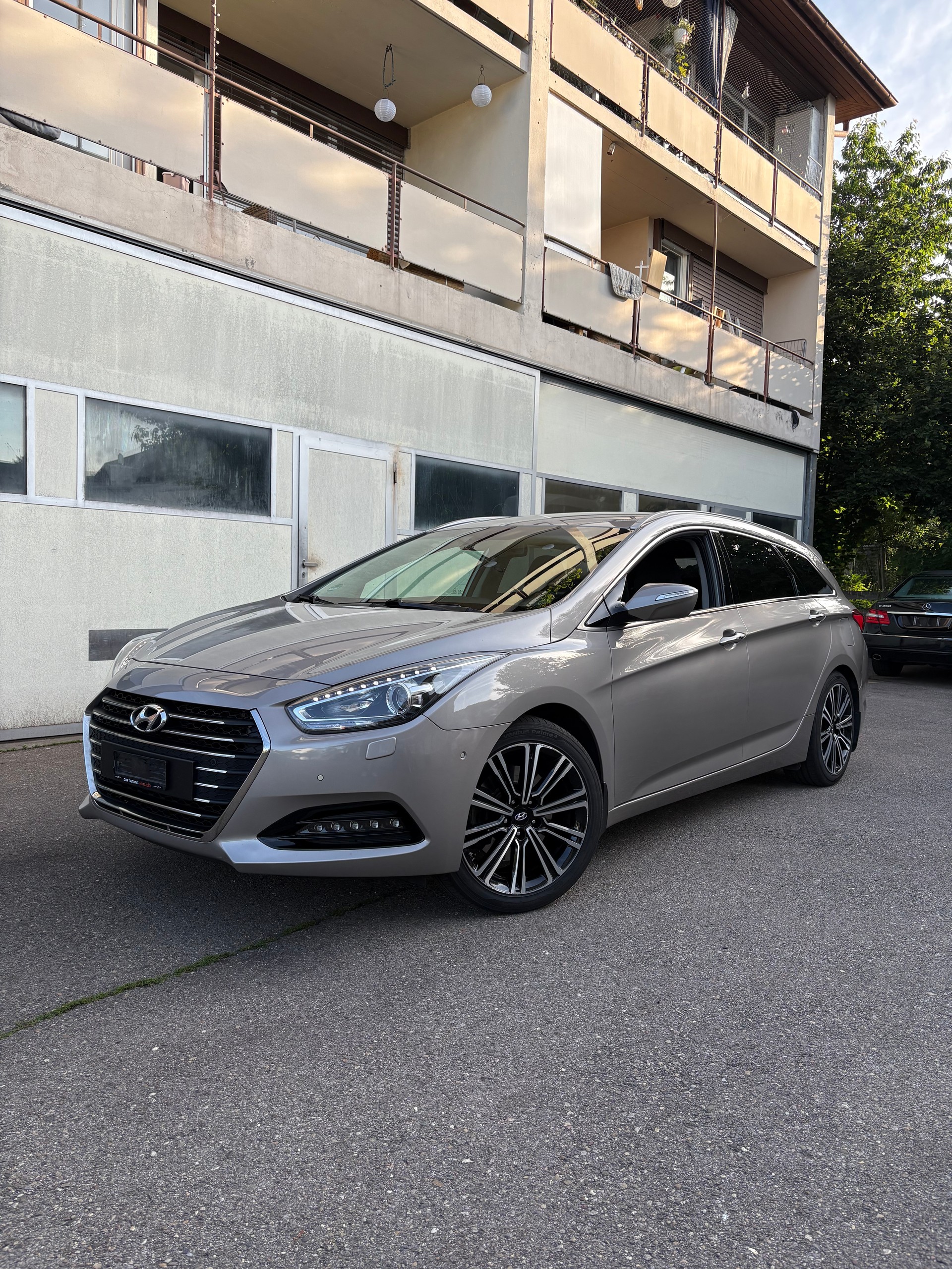HYUNDAI i40 Wagon 1.7 CRDI Amplia Automatic