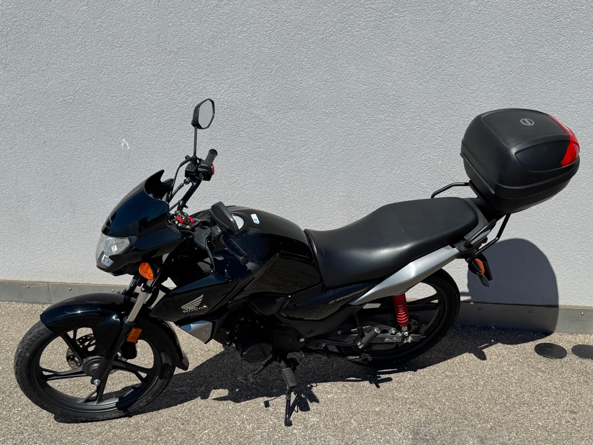 HONDA CBF 125 M-image-5