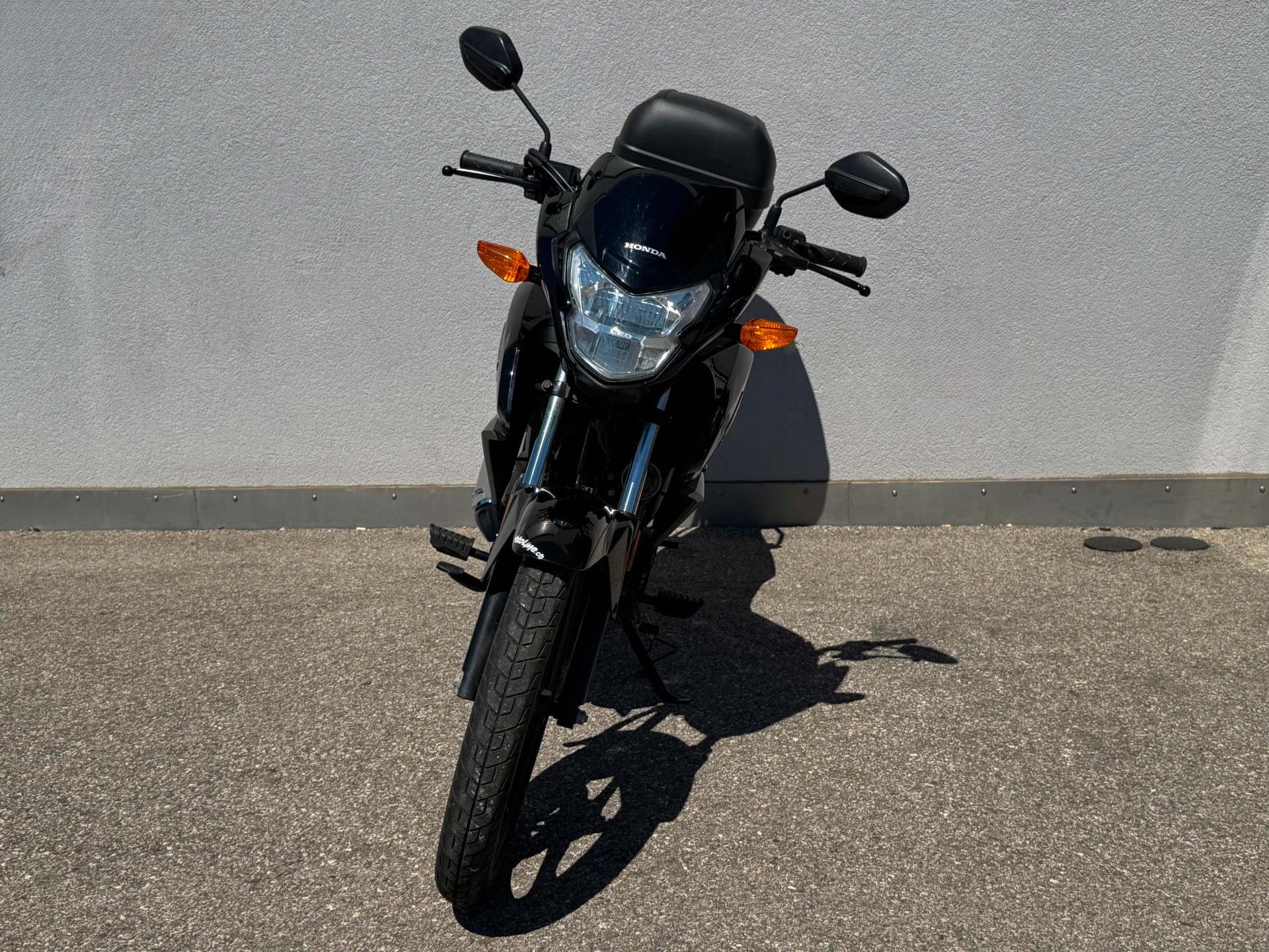 HONDA CBF 125 M-showroom-element-3