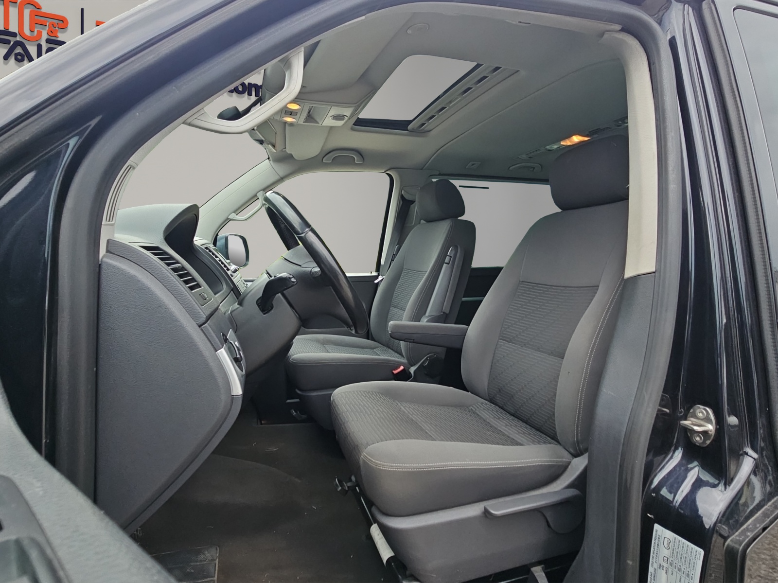 VW T5 Multivan 2.0 Bi-TDI CR Comfortline 4Motion-image-8