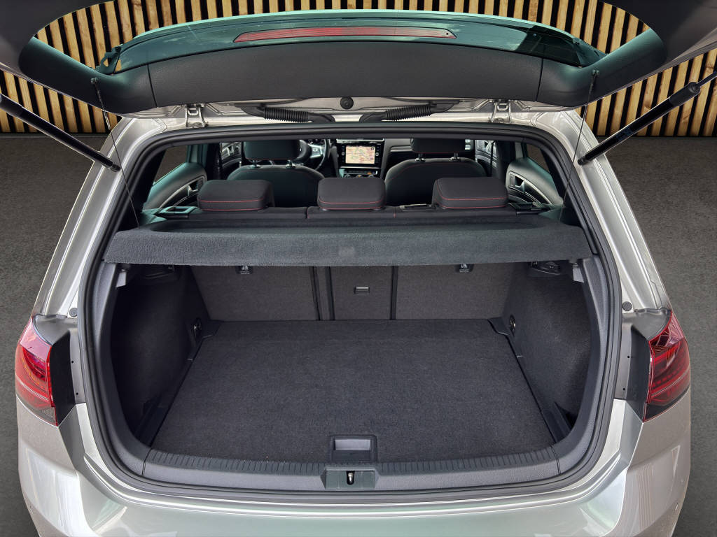 VW Golf VII 2.0 TSI GTI Performance DSG-image-14
