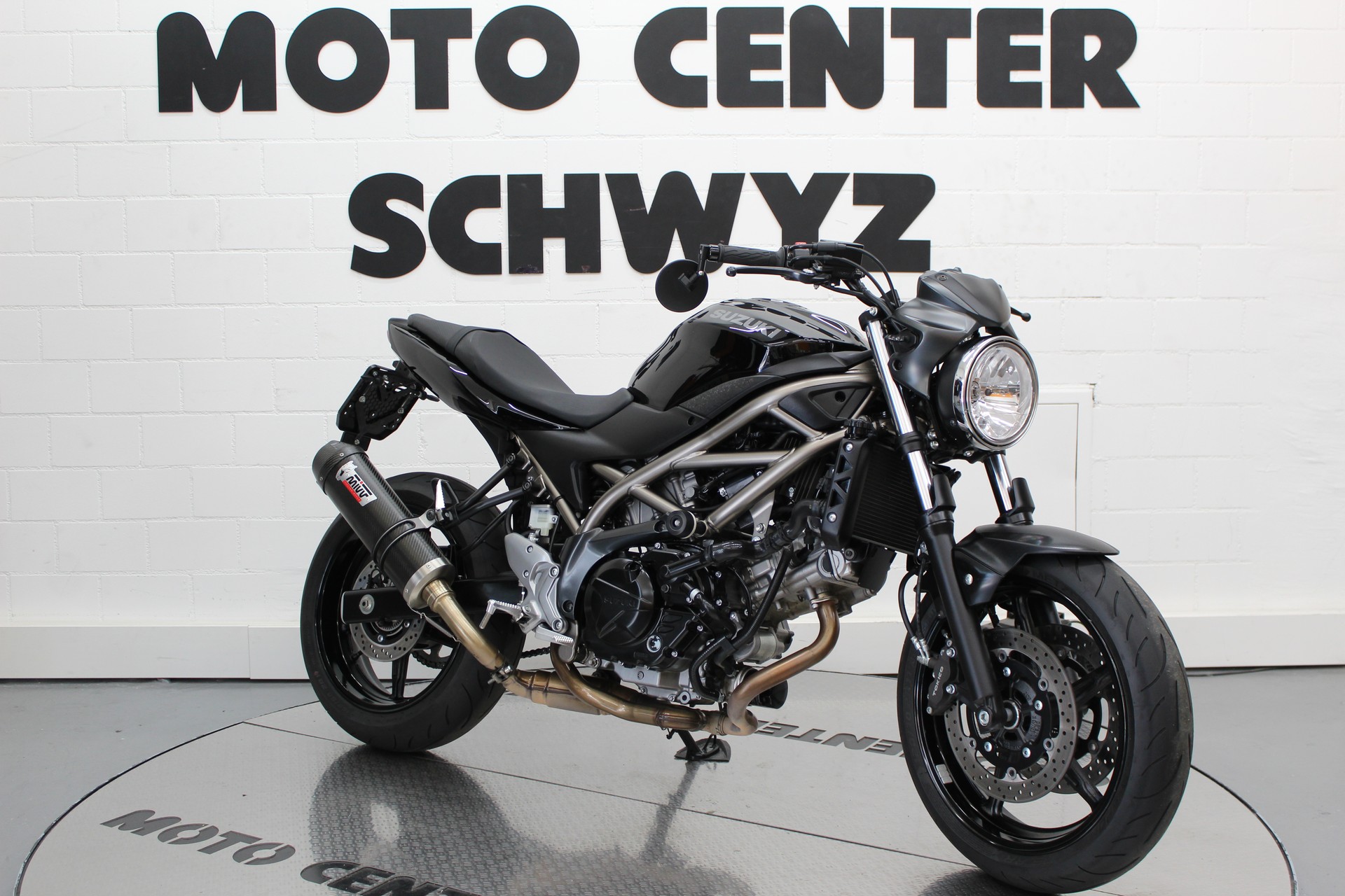 SUZUKI SV 650-image-1