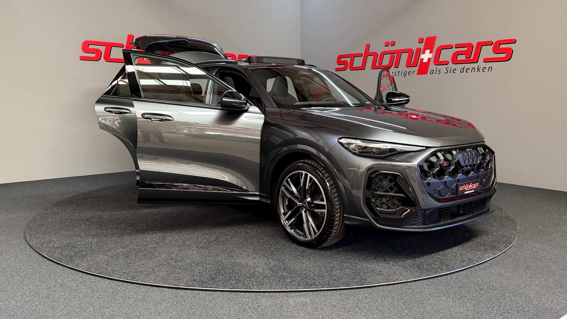 AUDI SQ5 TFSI quattro S-tronic-image-10