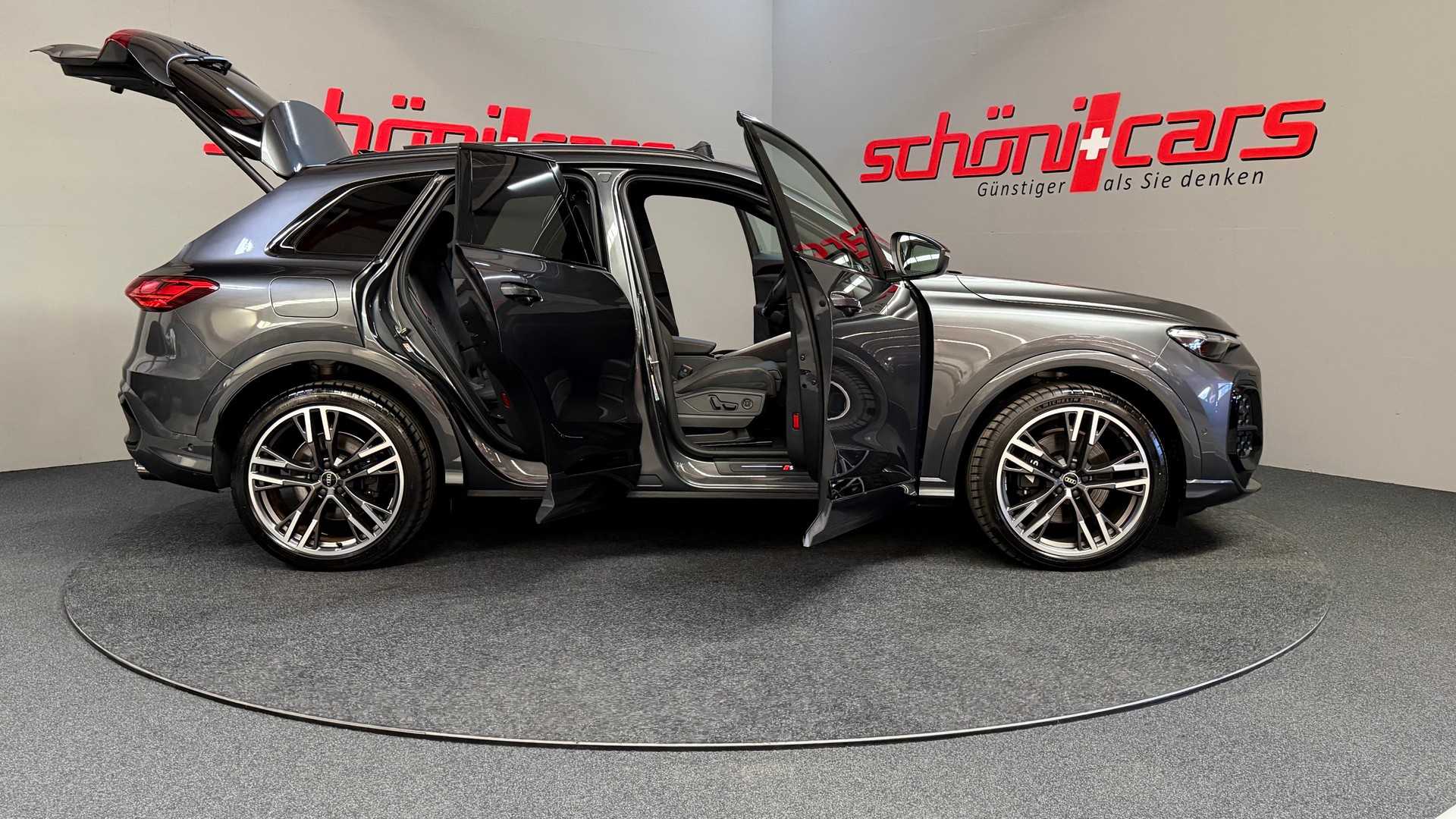 AUDI SQ5 TFSI quattro S-tronic-image-9