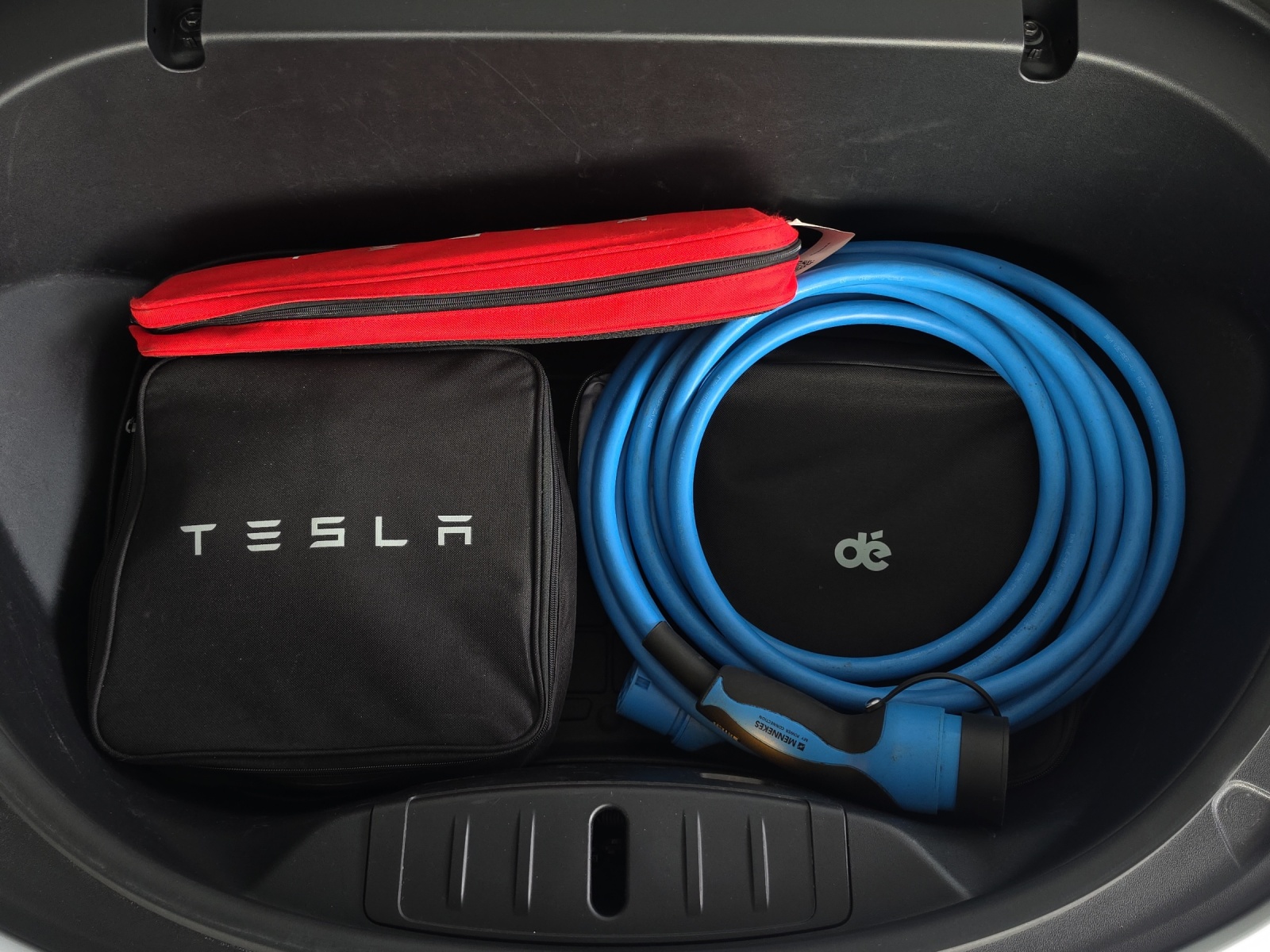 TESLA Model 3 Performance Dual Motor AWD, Tesla Hochvolt Garantie und Aviloo Garantie.-image-17