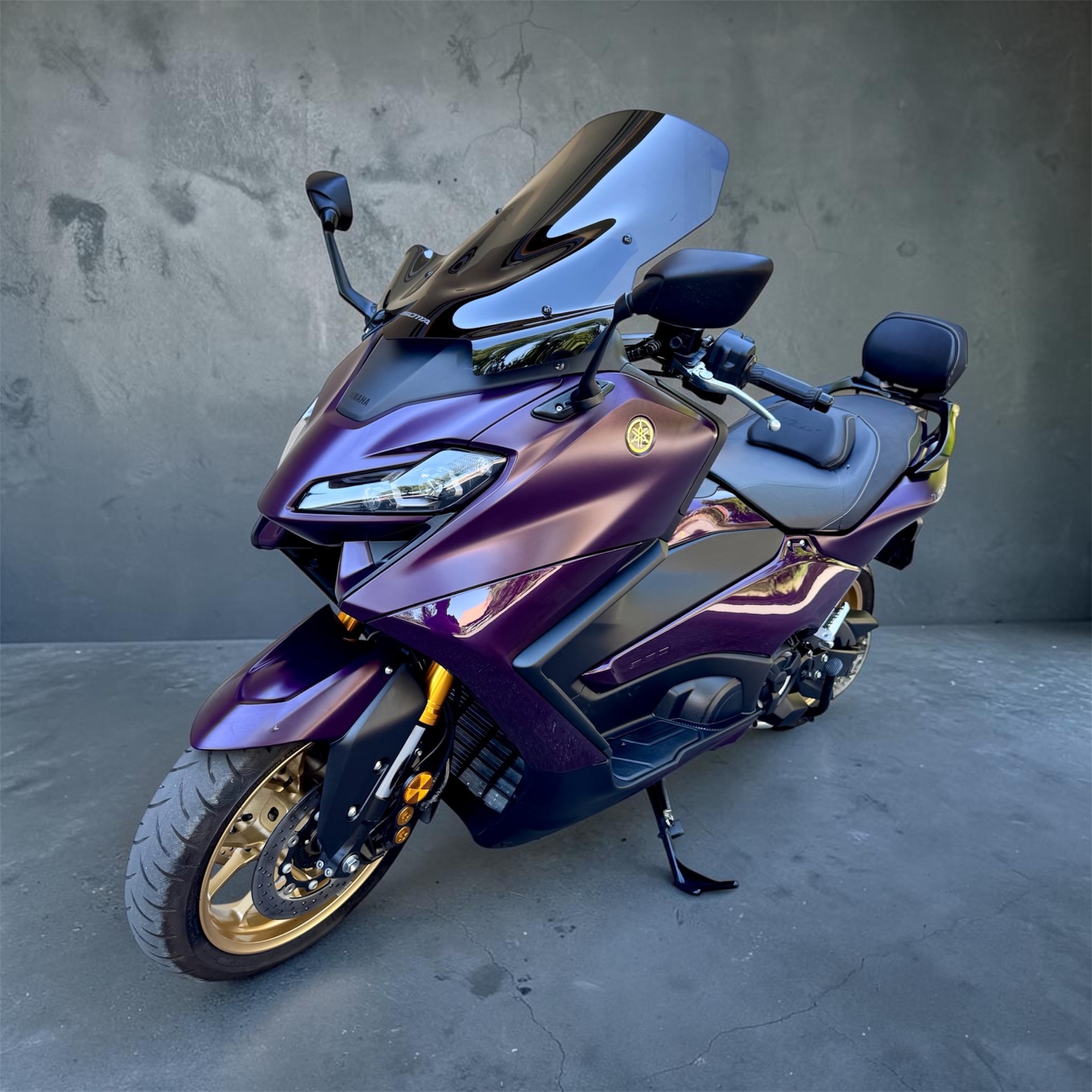 YAMAHA T-MAX Tech-Max XP 560-image-2