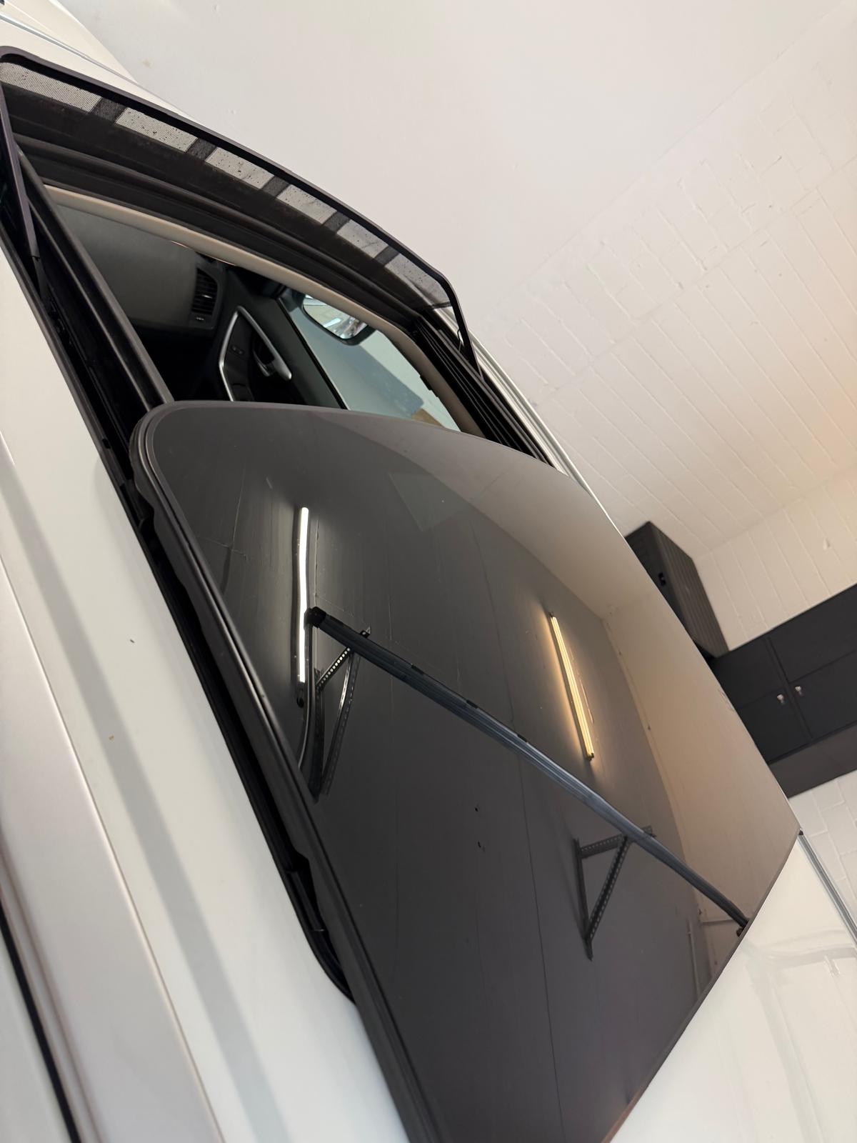 VOLVO XC60 D5 AWD Kinetic Geartronic ***CH-Fahrzeug***-image-10