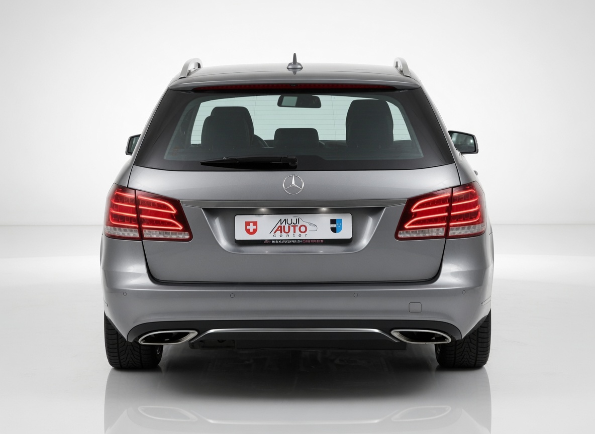 MERCEDES-BENZ E 250 BlueTEC Avantgarde 4Matic 7G-Tronic-showroom-element-3