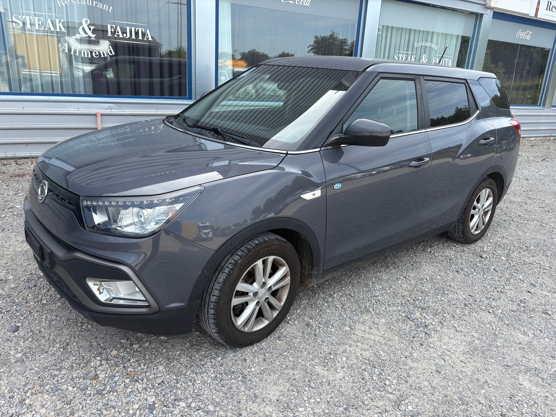 KGM-SsangYong XLV 1.6 eXDi Quartz 4WD-showroom-element-1