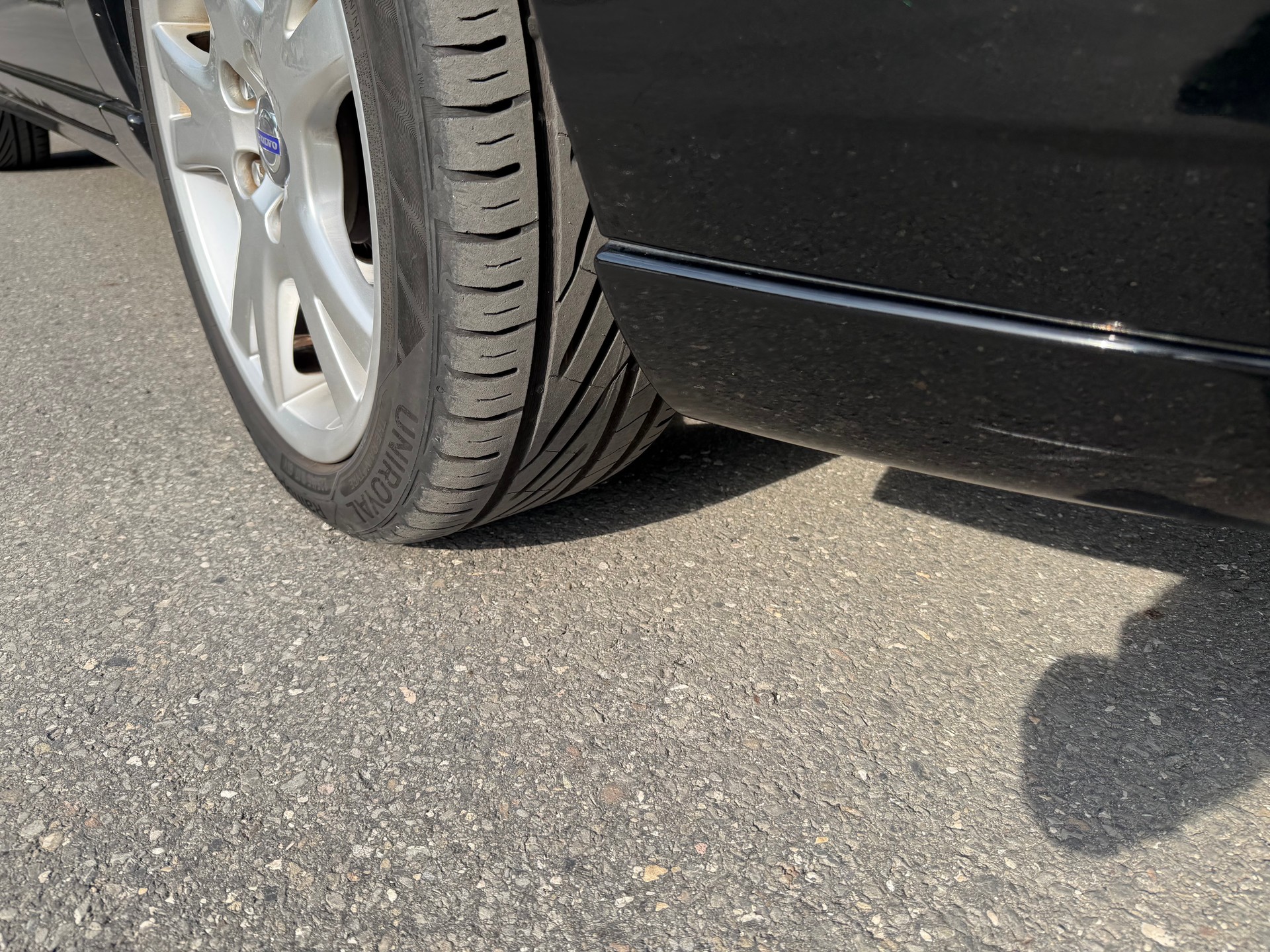 VOLVO V70 2.4D Momentum-image-18