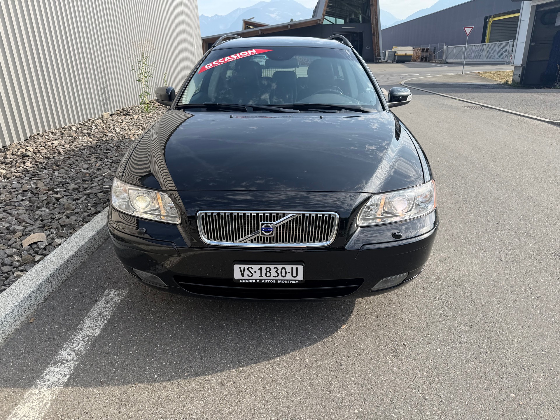 VOLVO V70 2.4D Momentum-image-7
