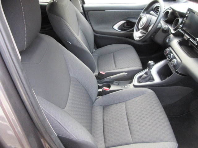TOYOTA Yaris 1.5 VVT-iE Trend-image-9