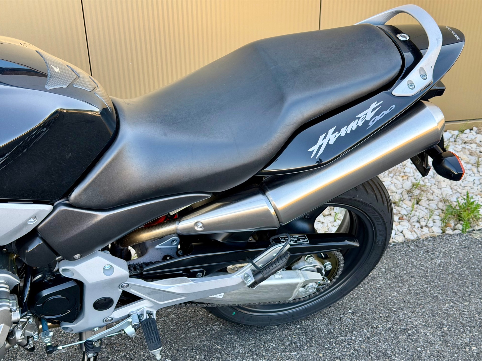 HONDA CB 900 F Hornet-image-13