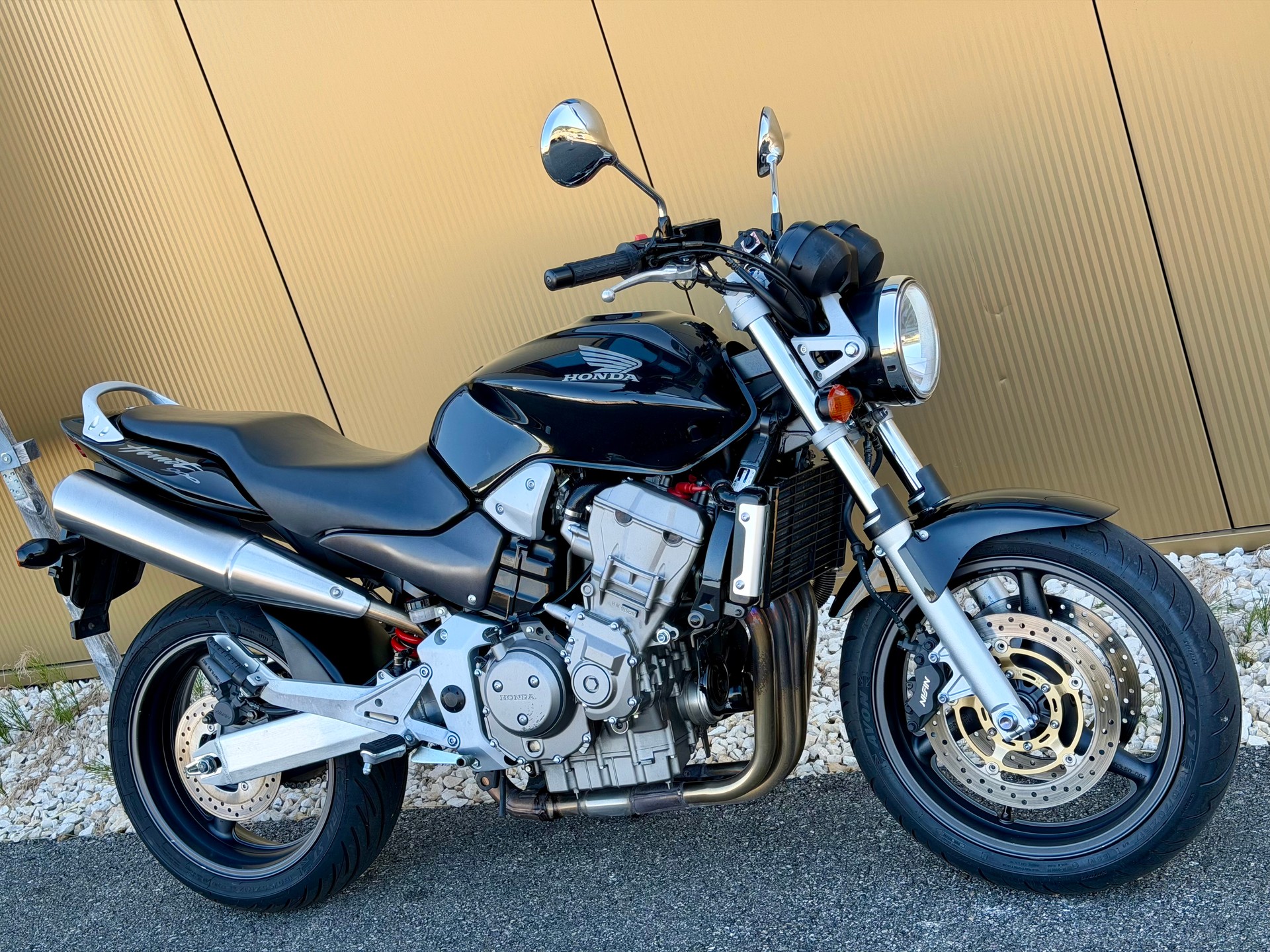 HONDA CB 900 F Hornet-image-2