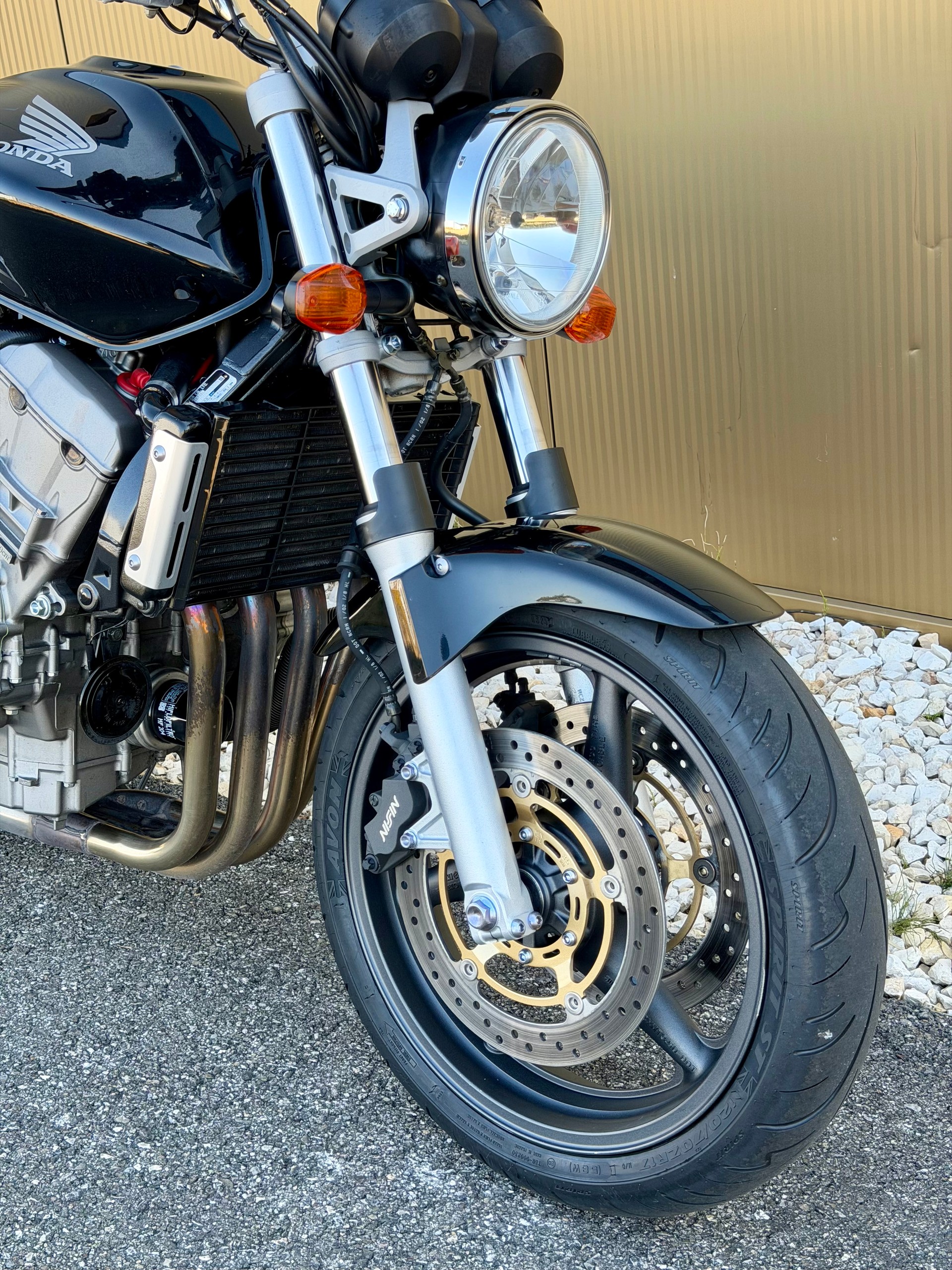HONDA CB 900 F Hornet-image-1
