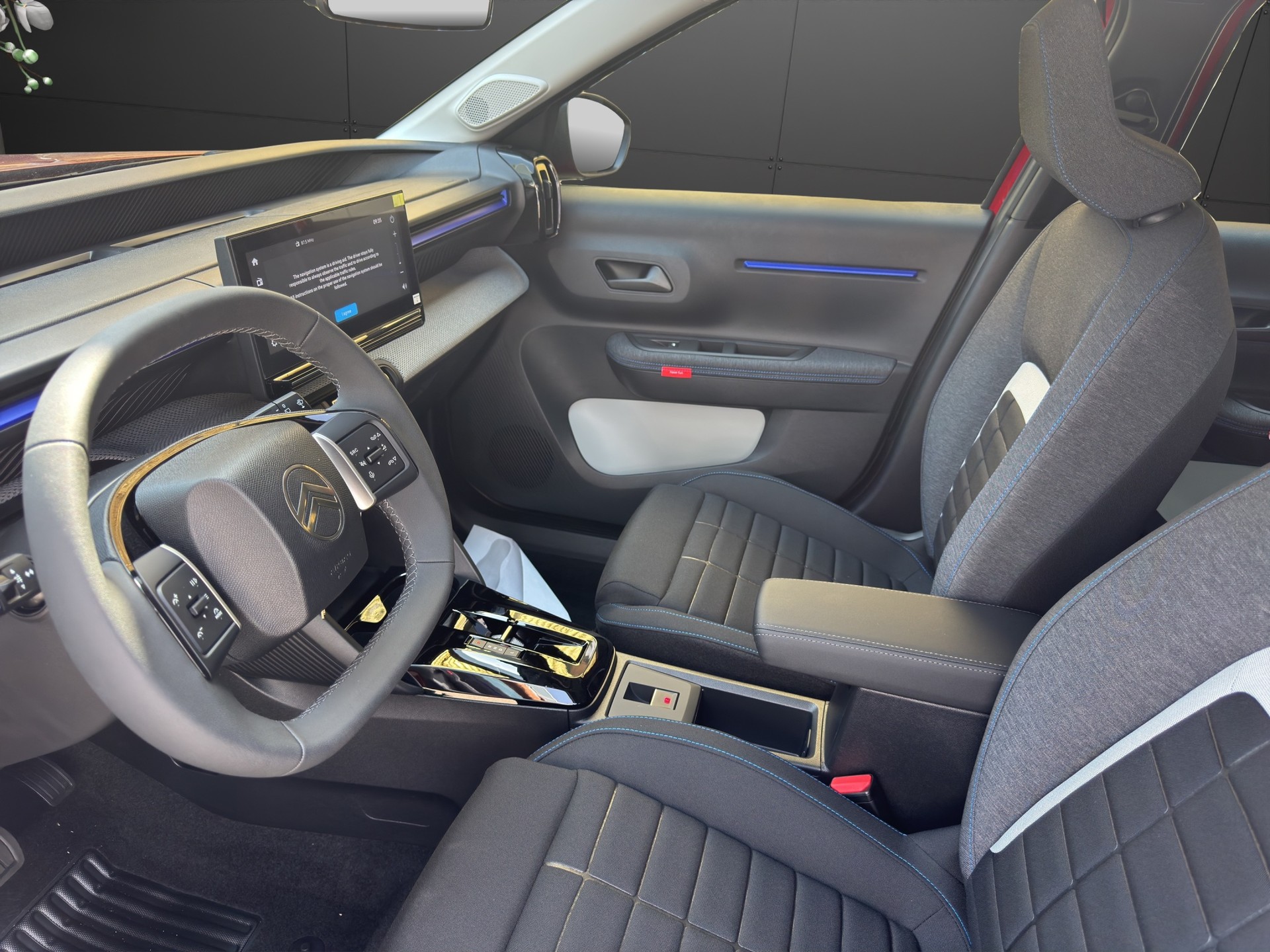 CITROEN C3 1.2 Hybrid Business-image-2